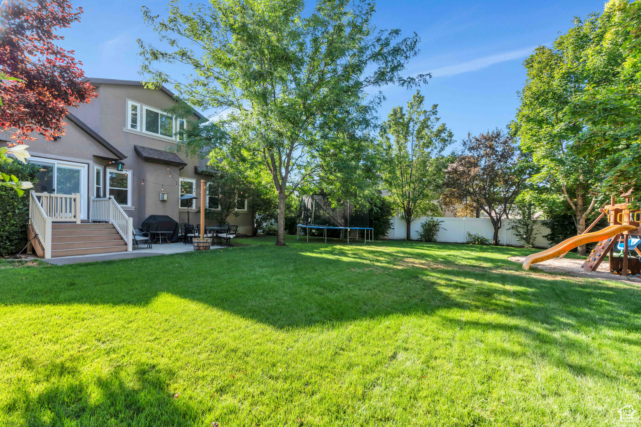 1521 N SILVERWOOD DR