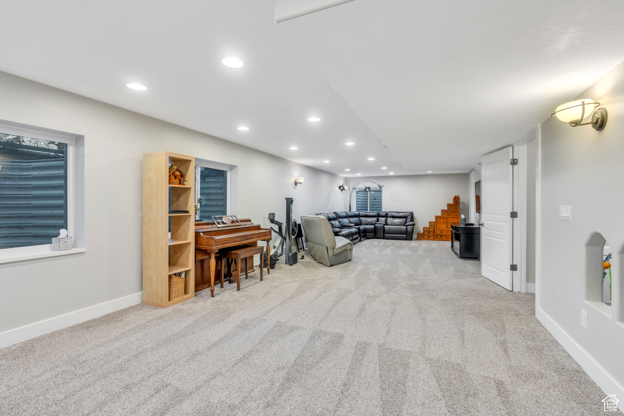 1521 N SILVERWOOD DR