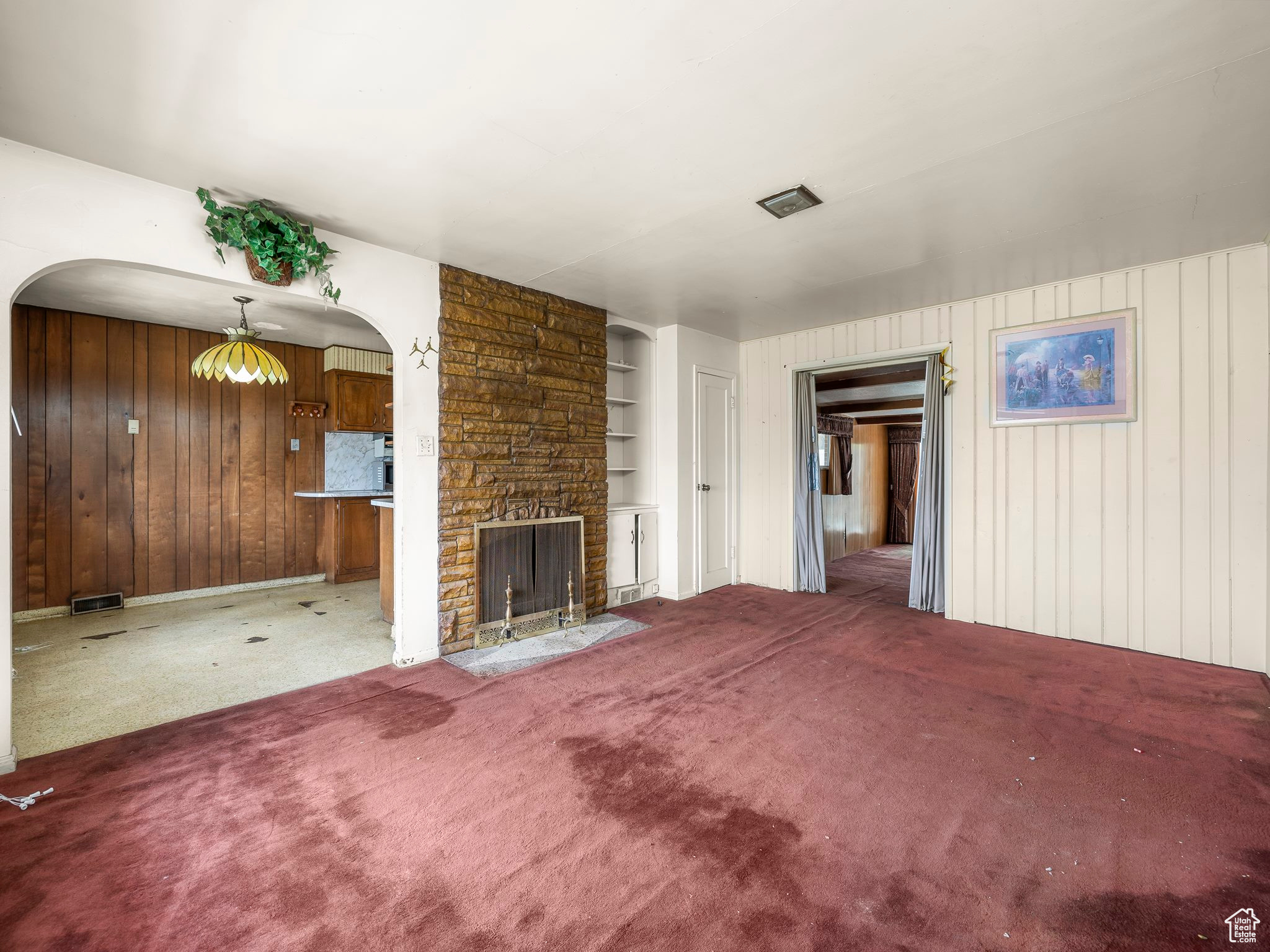 357 LOADER DR