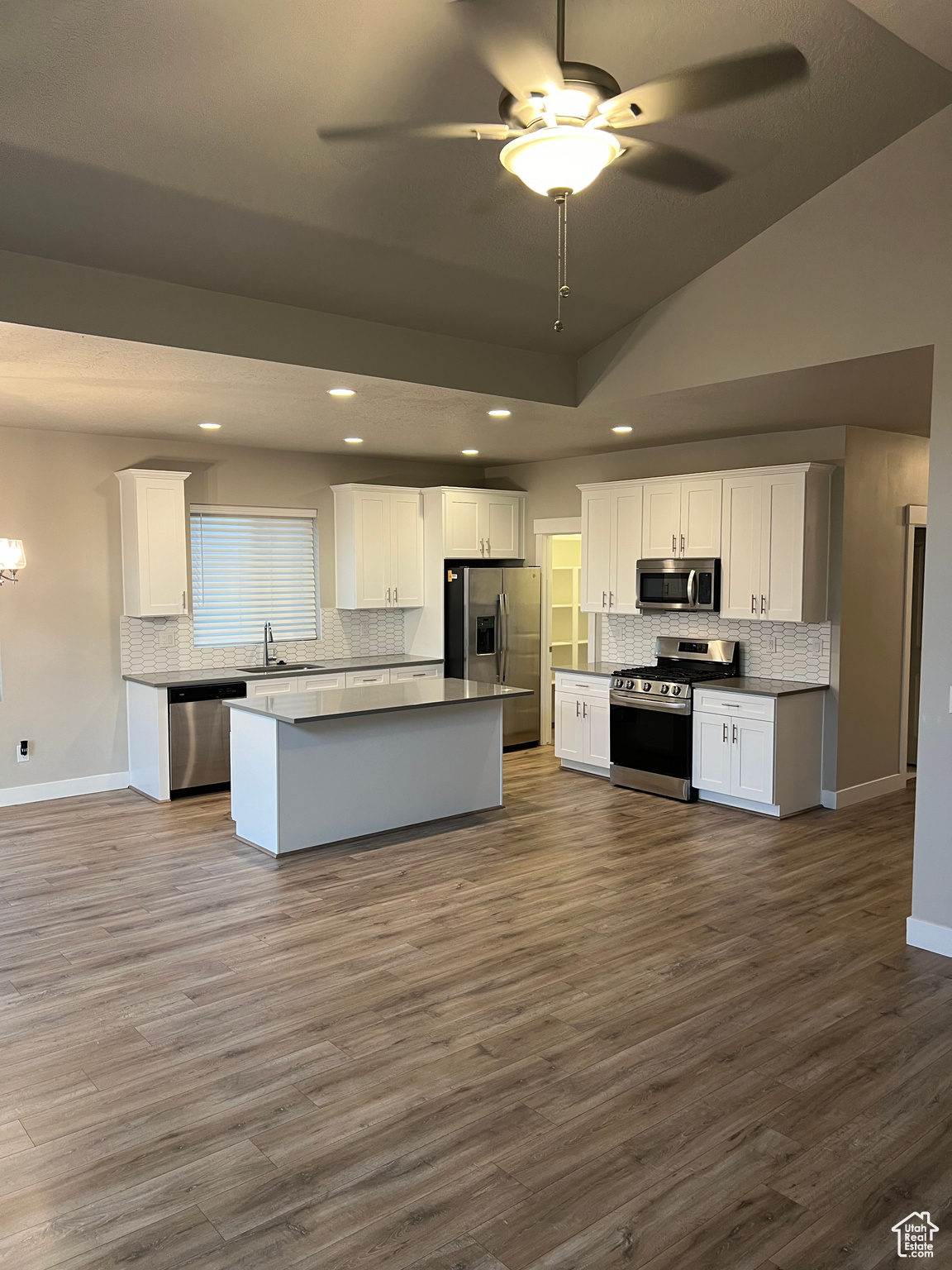 1264 W BRINKERHOFF