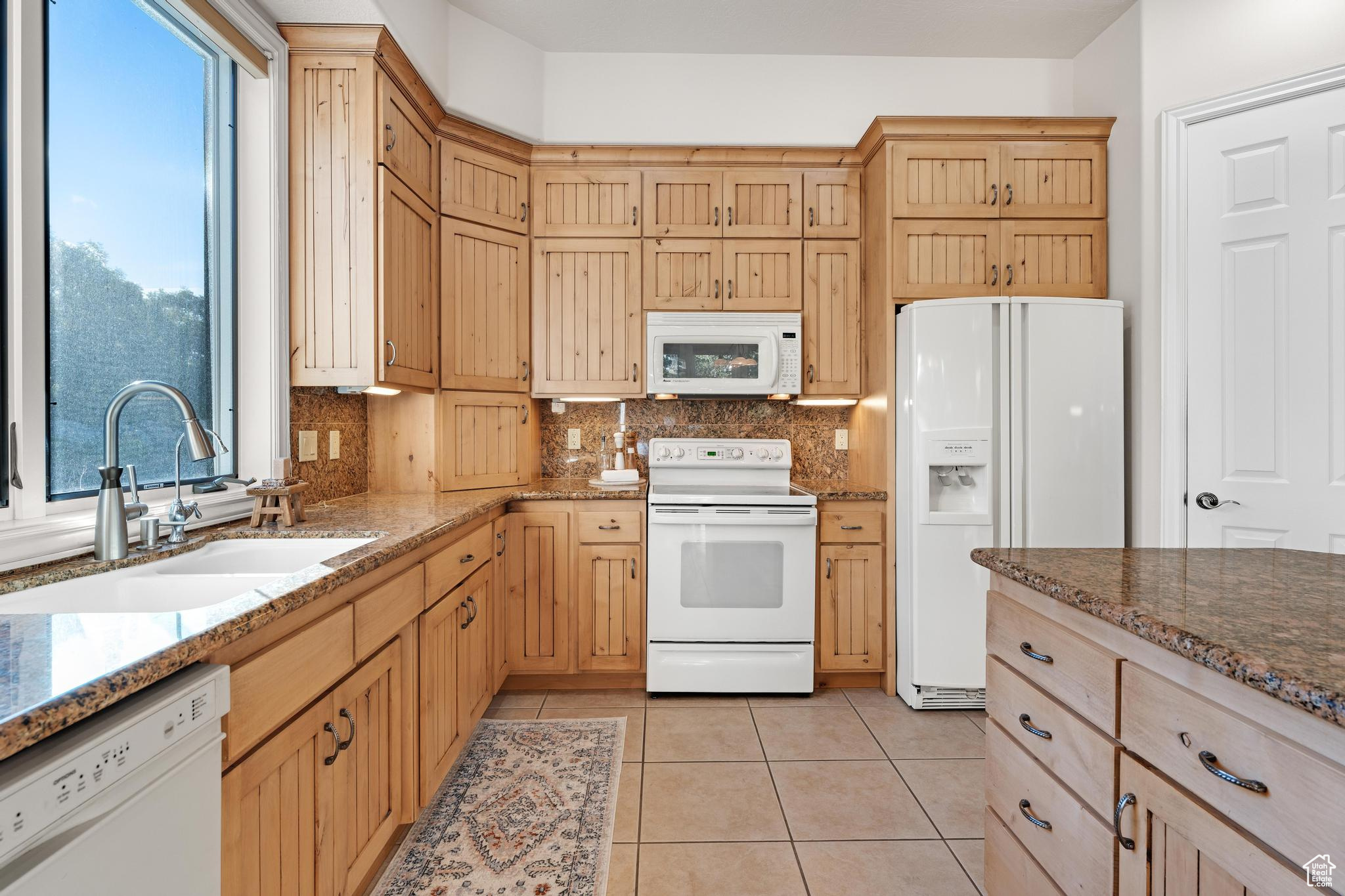 125 W SALEM HILLS DR.