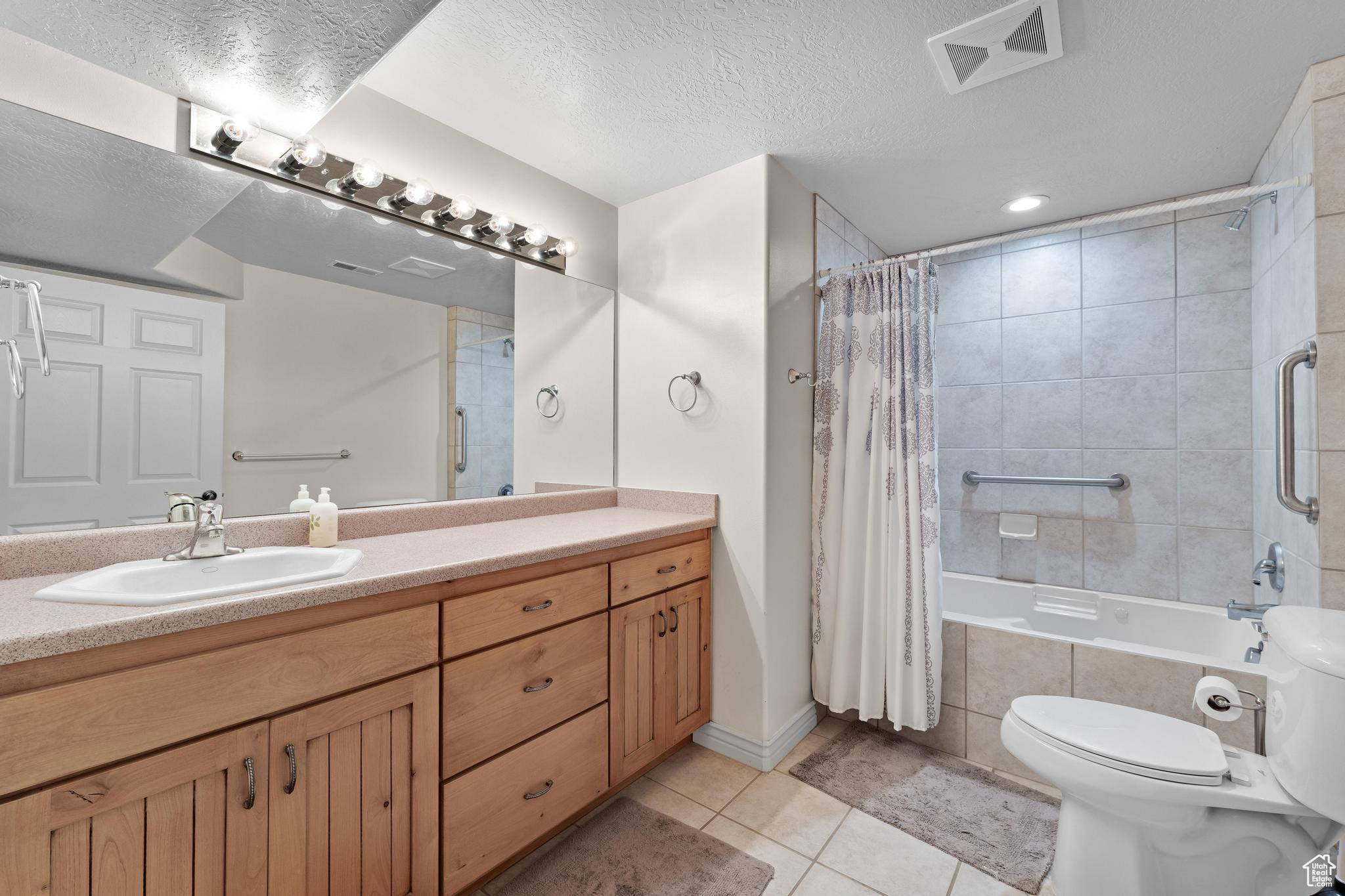 125 W SALEM HILLS DR.