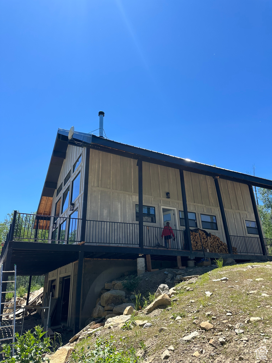 173 PAINTBRUSH LN