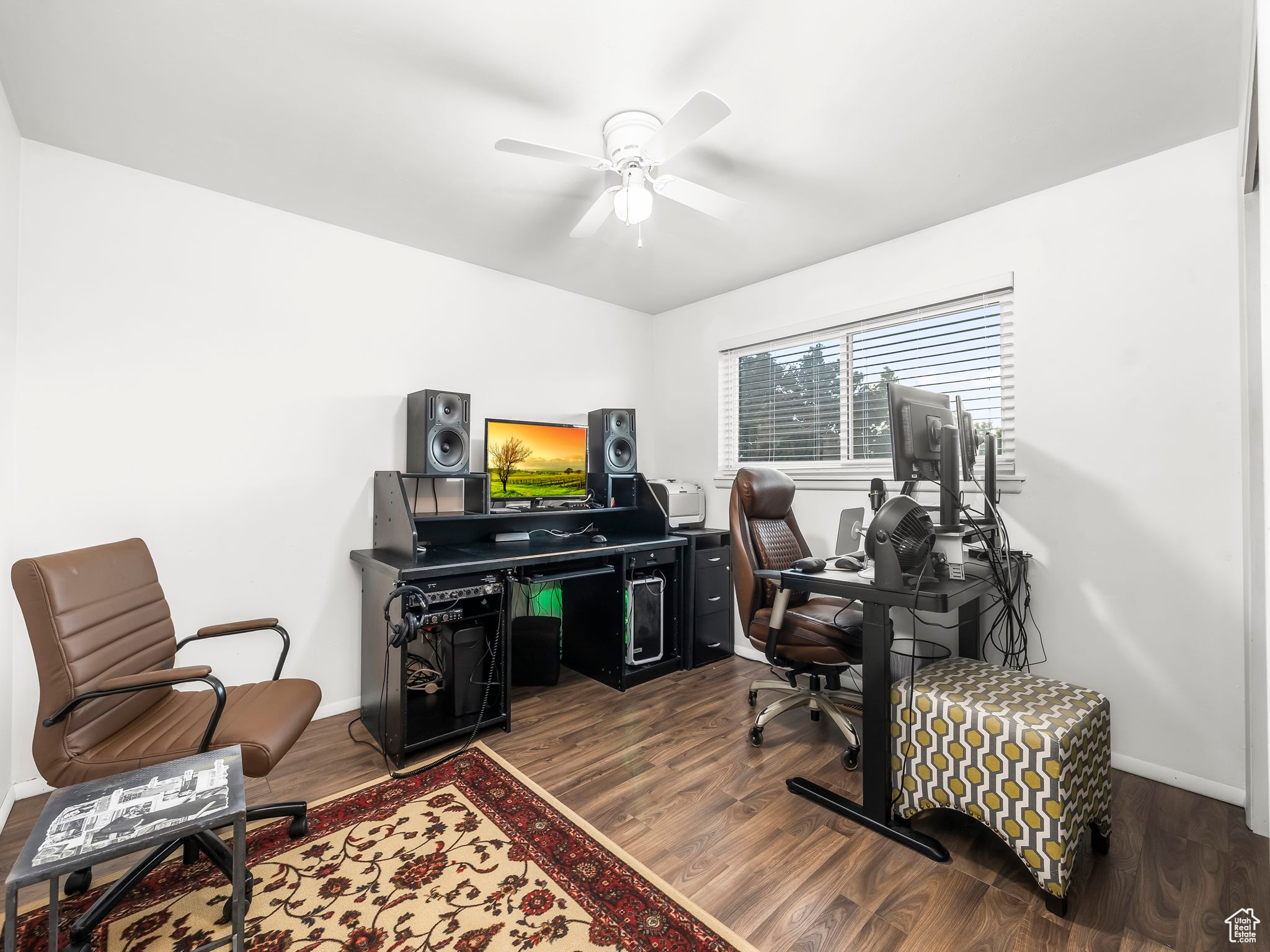 5806 S 4015 W