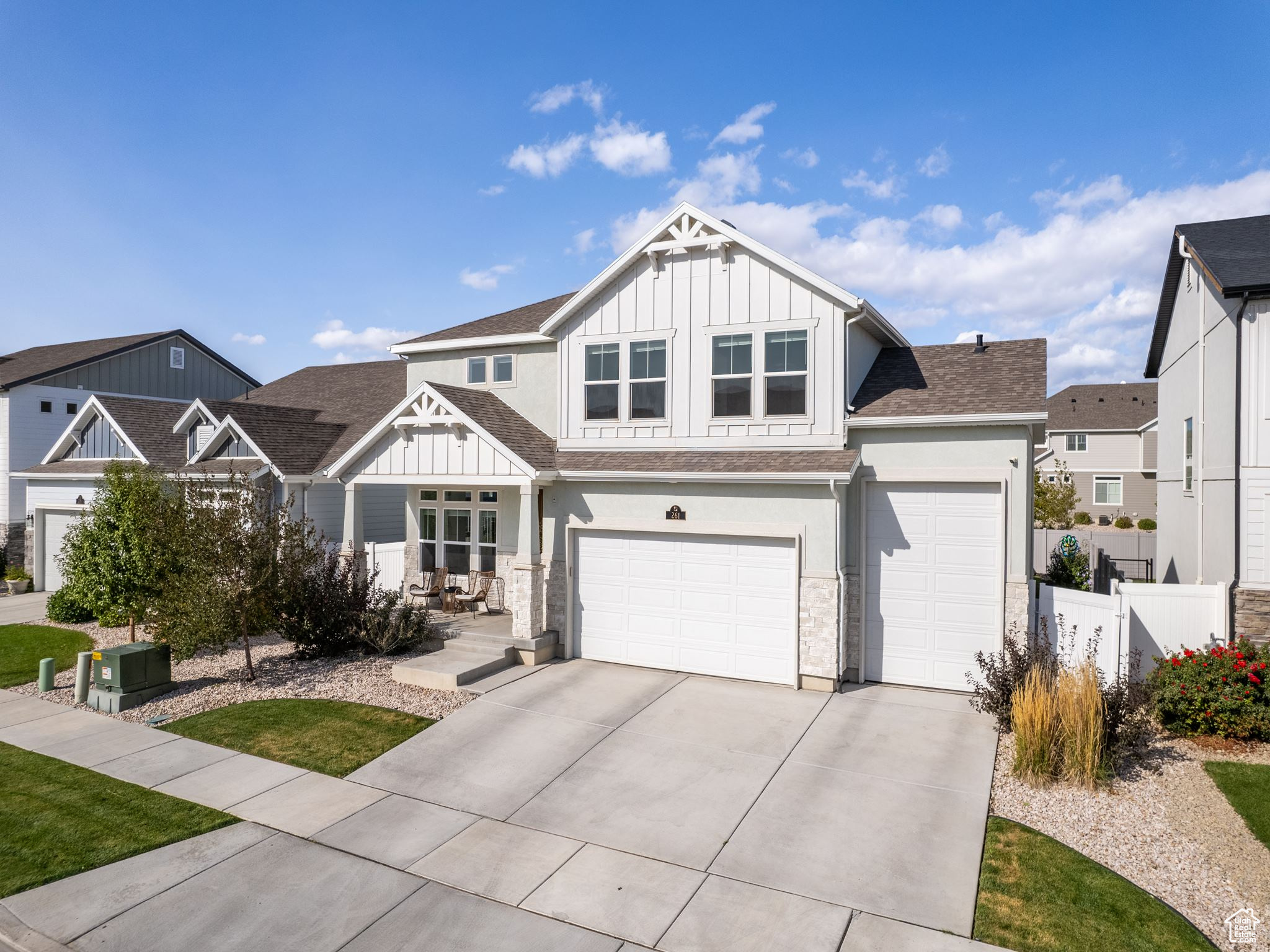 261 S BUCKHORN BATH AVE