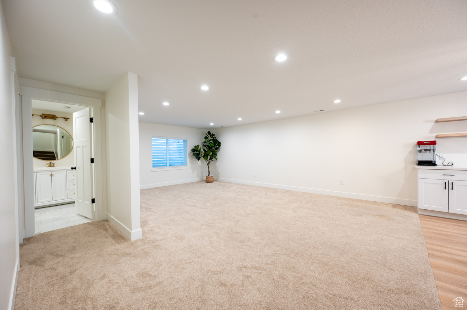 3956 W 1750 N