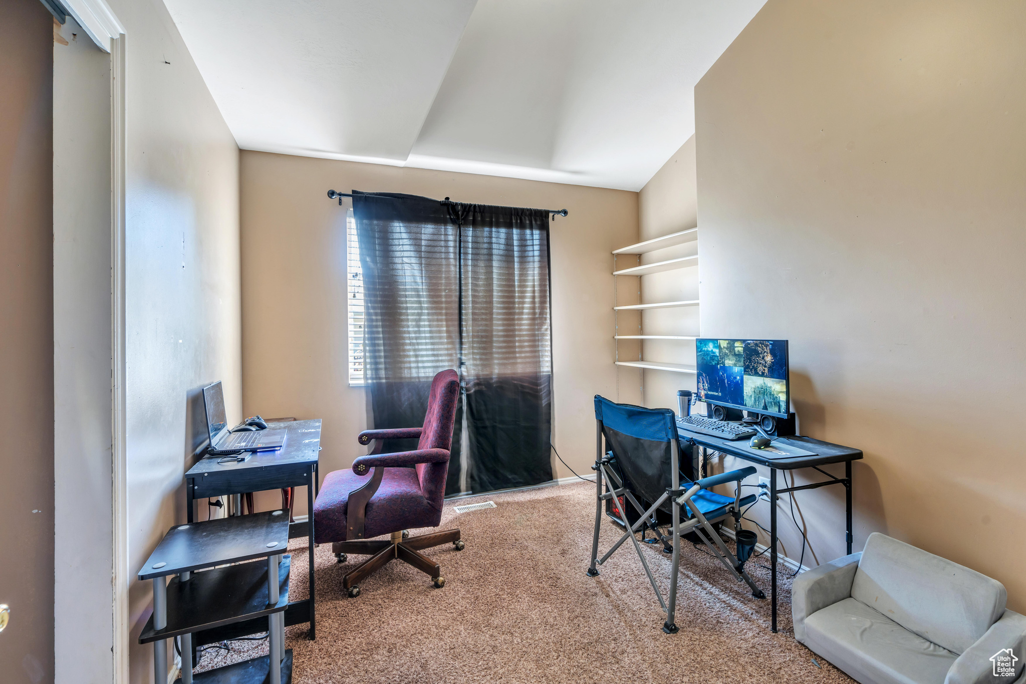 5147 W WOOD VILLAGE CT