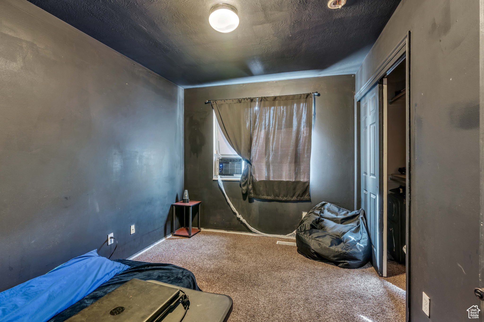 5147 W WOOD VILLAGE CT