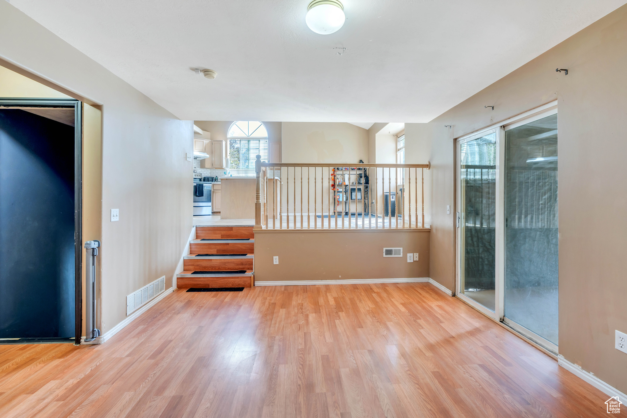5147 W WOOD VILLAGE CT