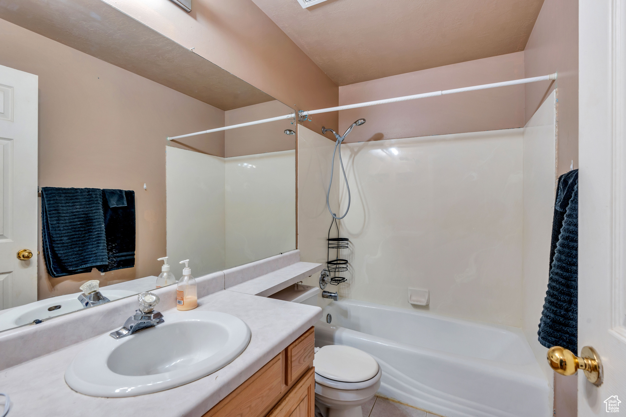 5147 W WOOD VILLAGE CT