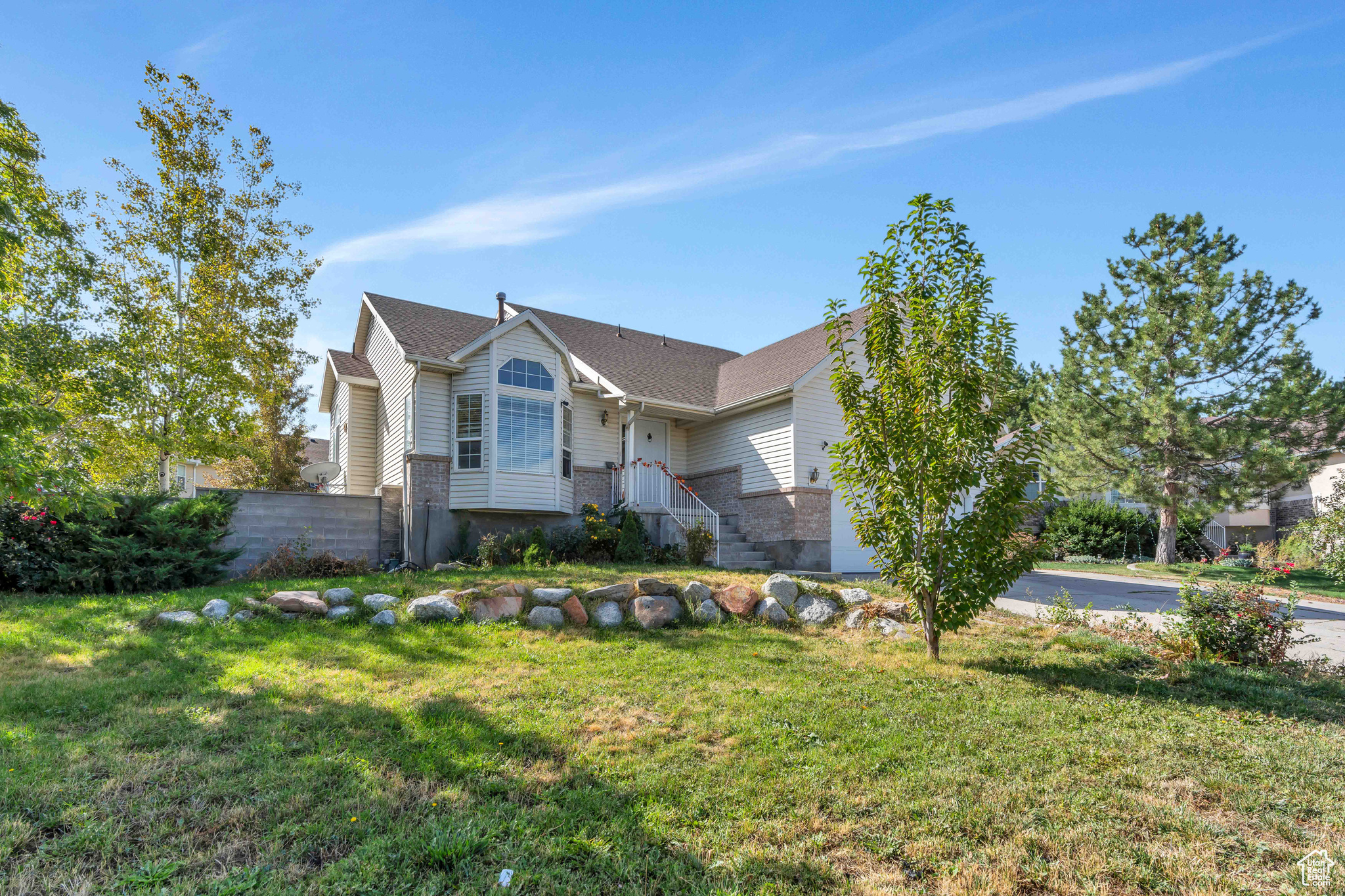 5147 W WOOD VILLAGE CT