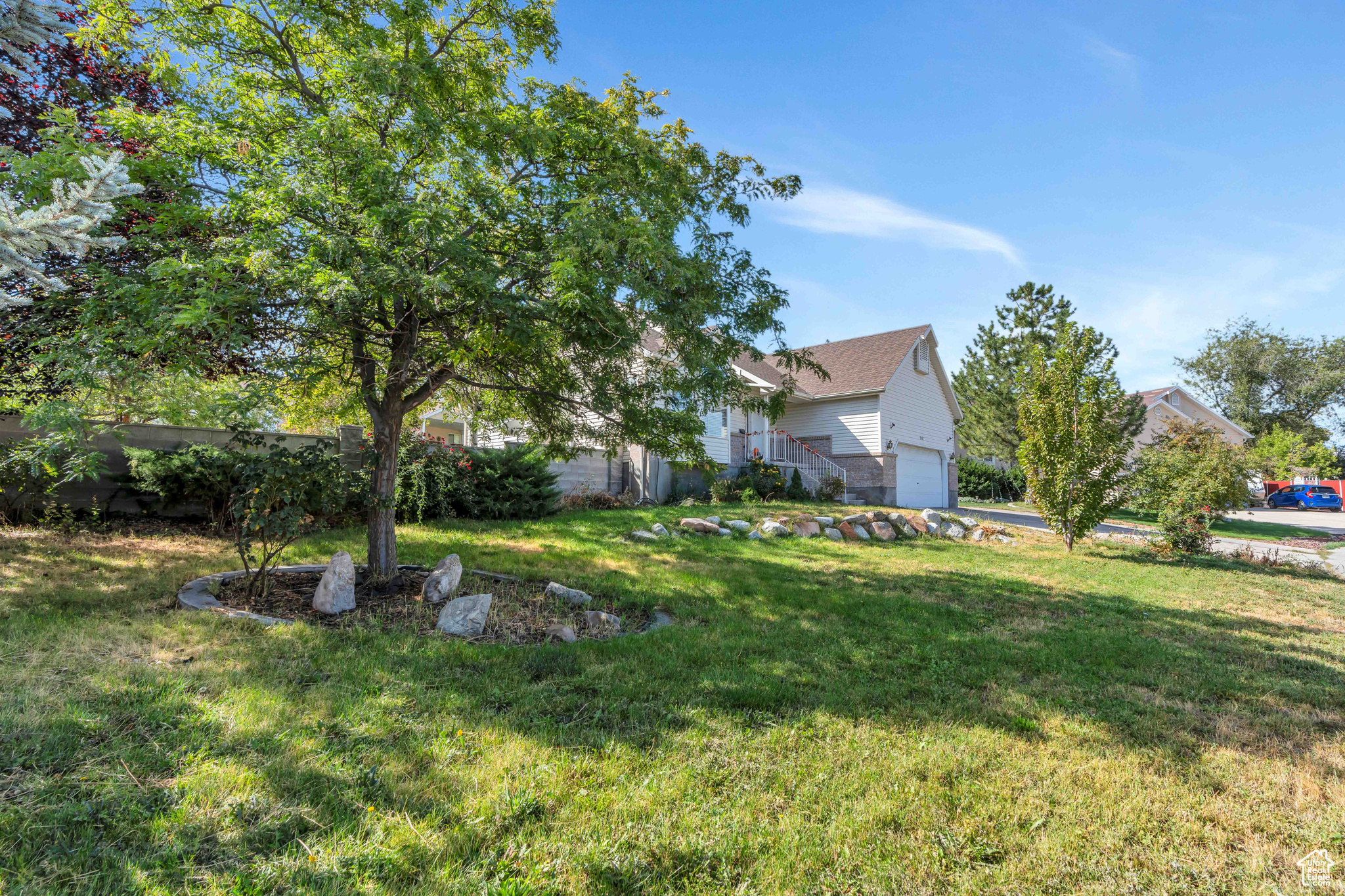 5147 W WOOD VILLAGE CT