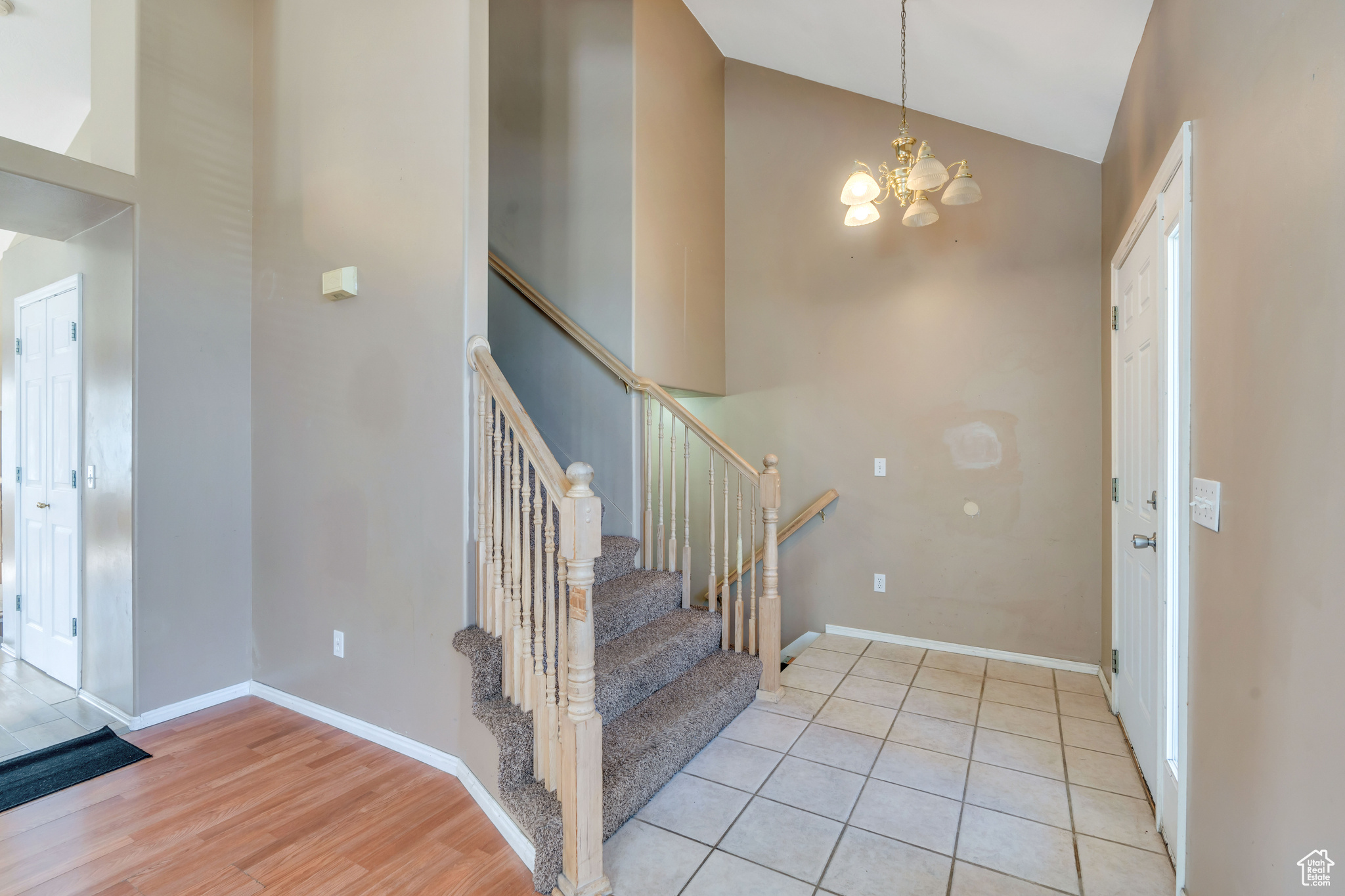 5147 W WOOD VILLAGE CT