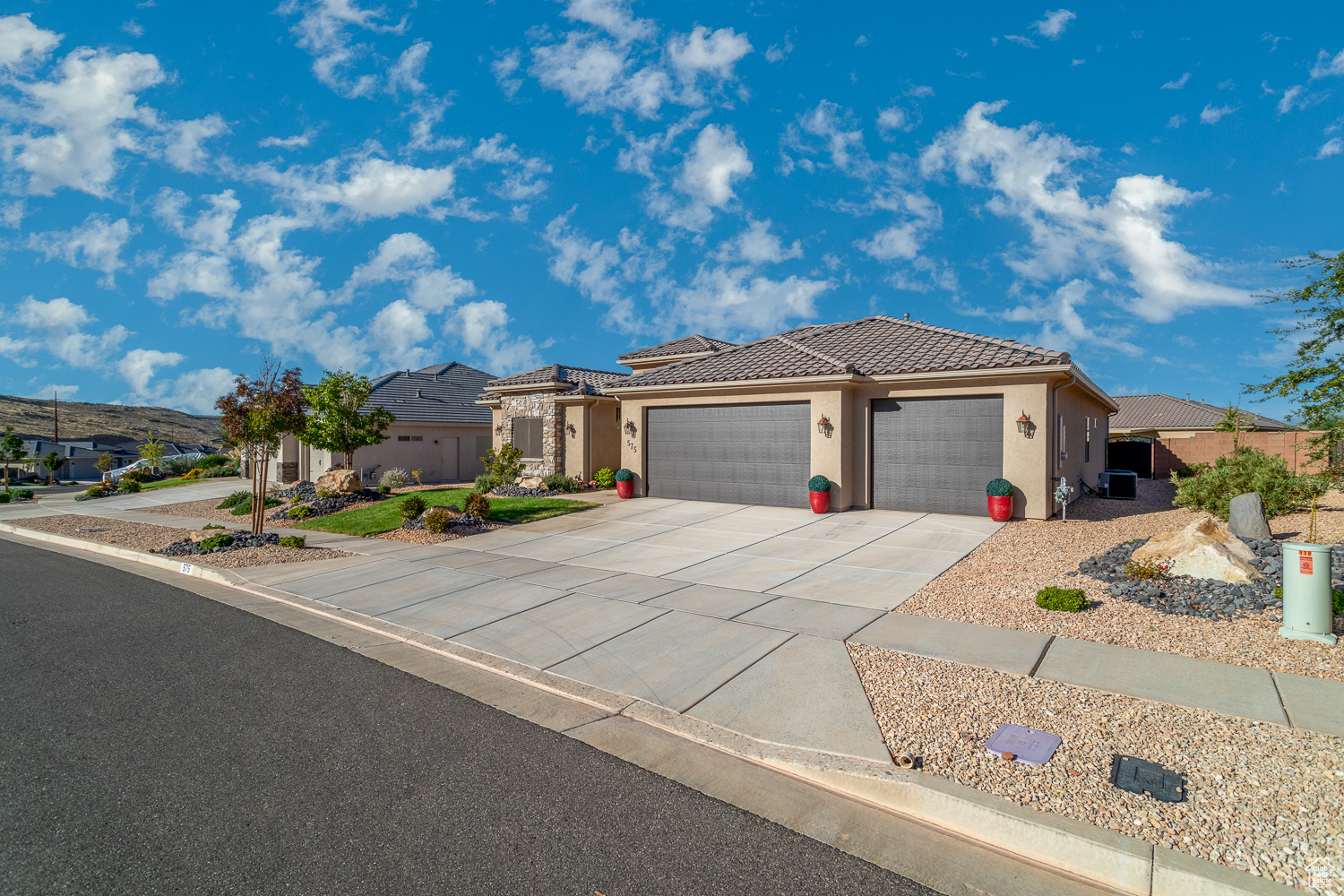 575 N SAGE GROUSE DR