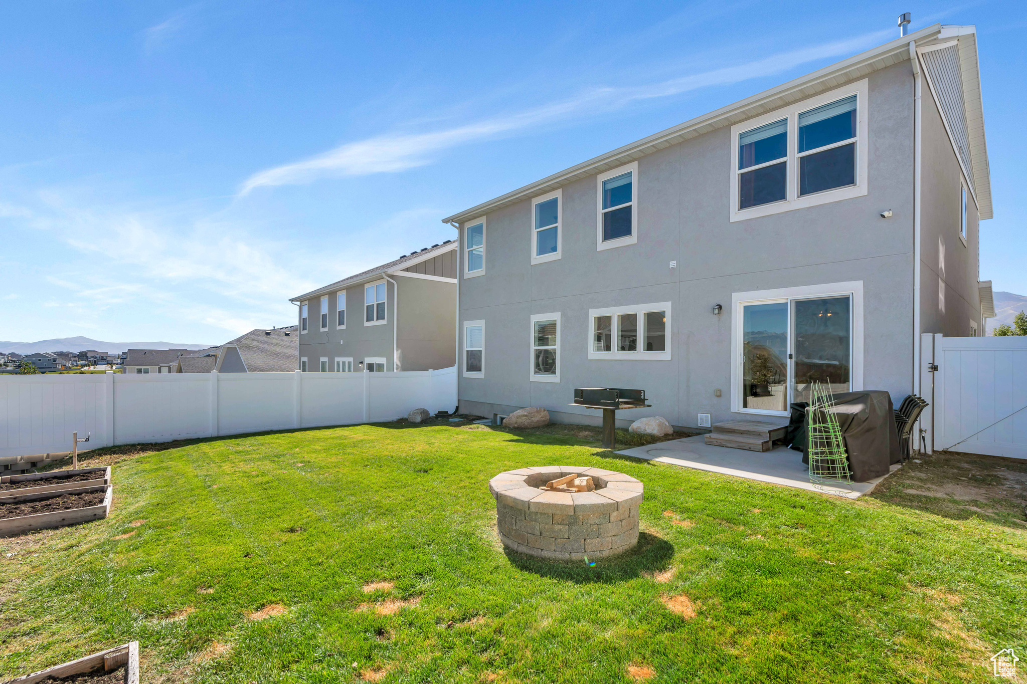 7637 S CASSIELLE LN