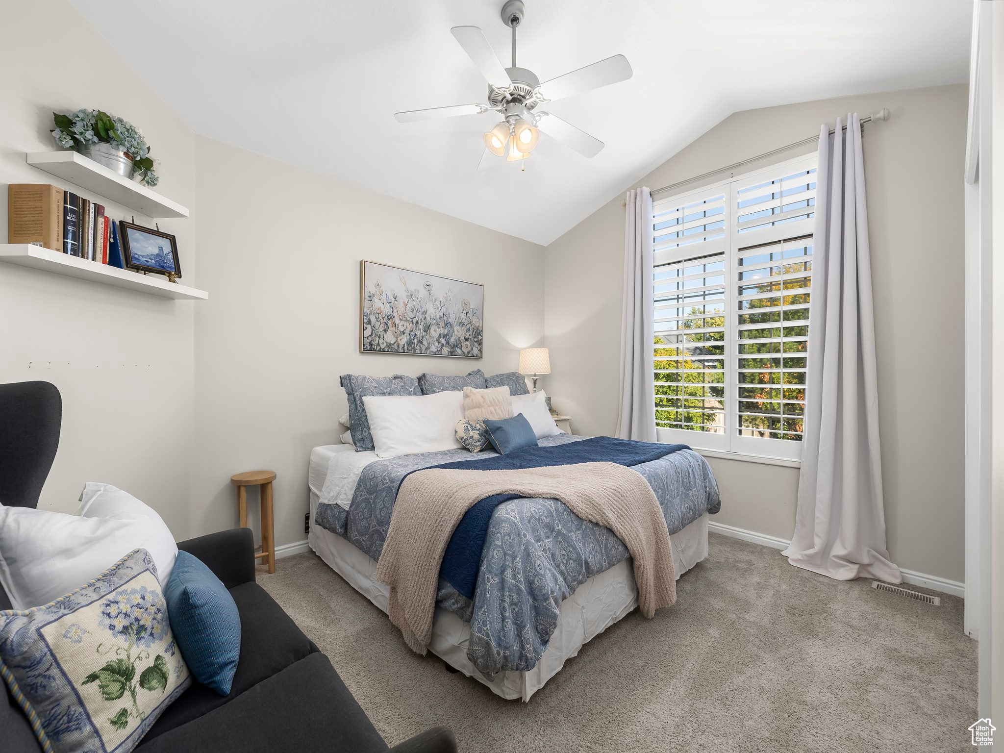 11182 S BELMONT HILLS PL