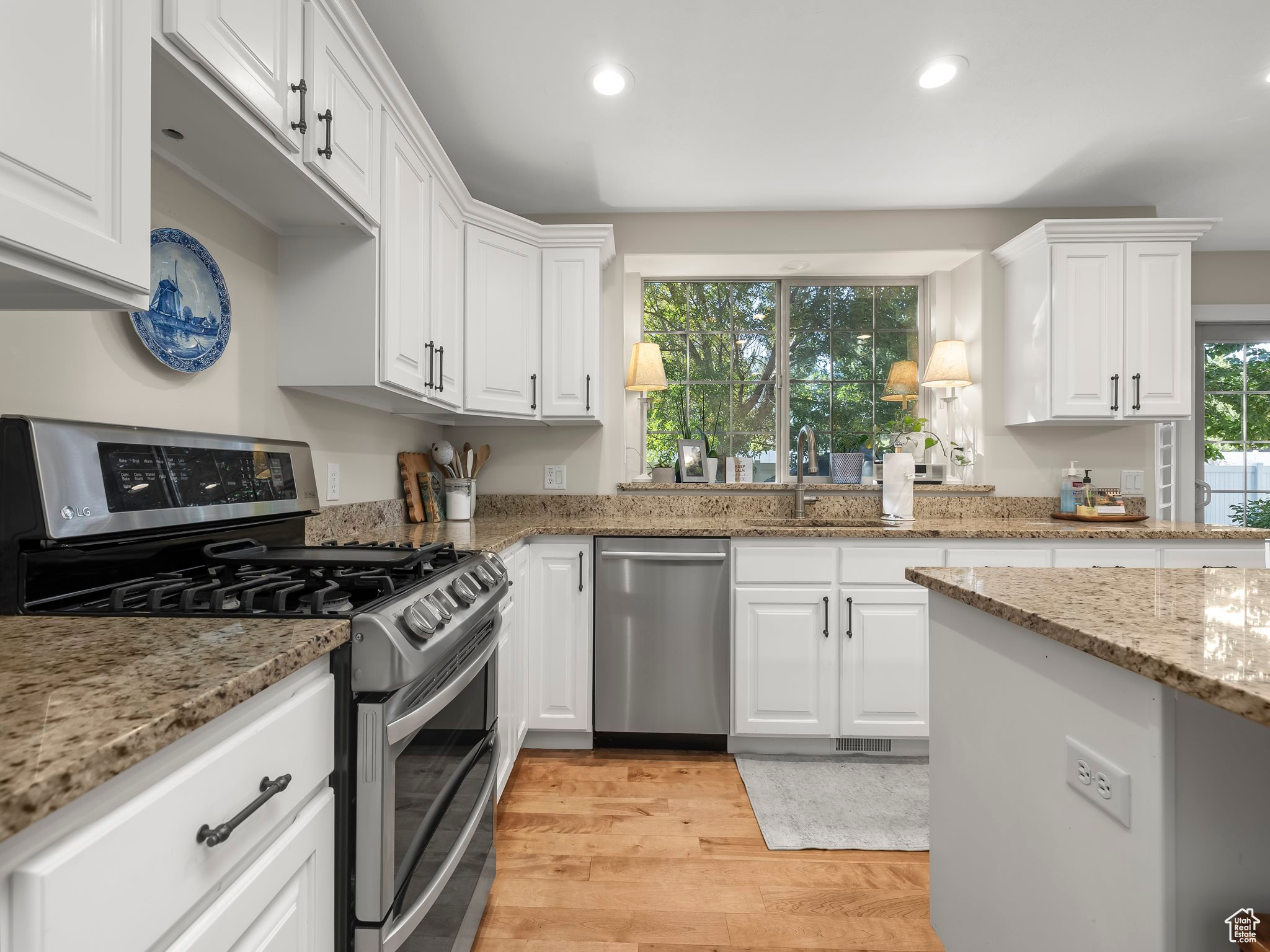 11182 S BELMONT HILLS PL