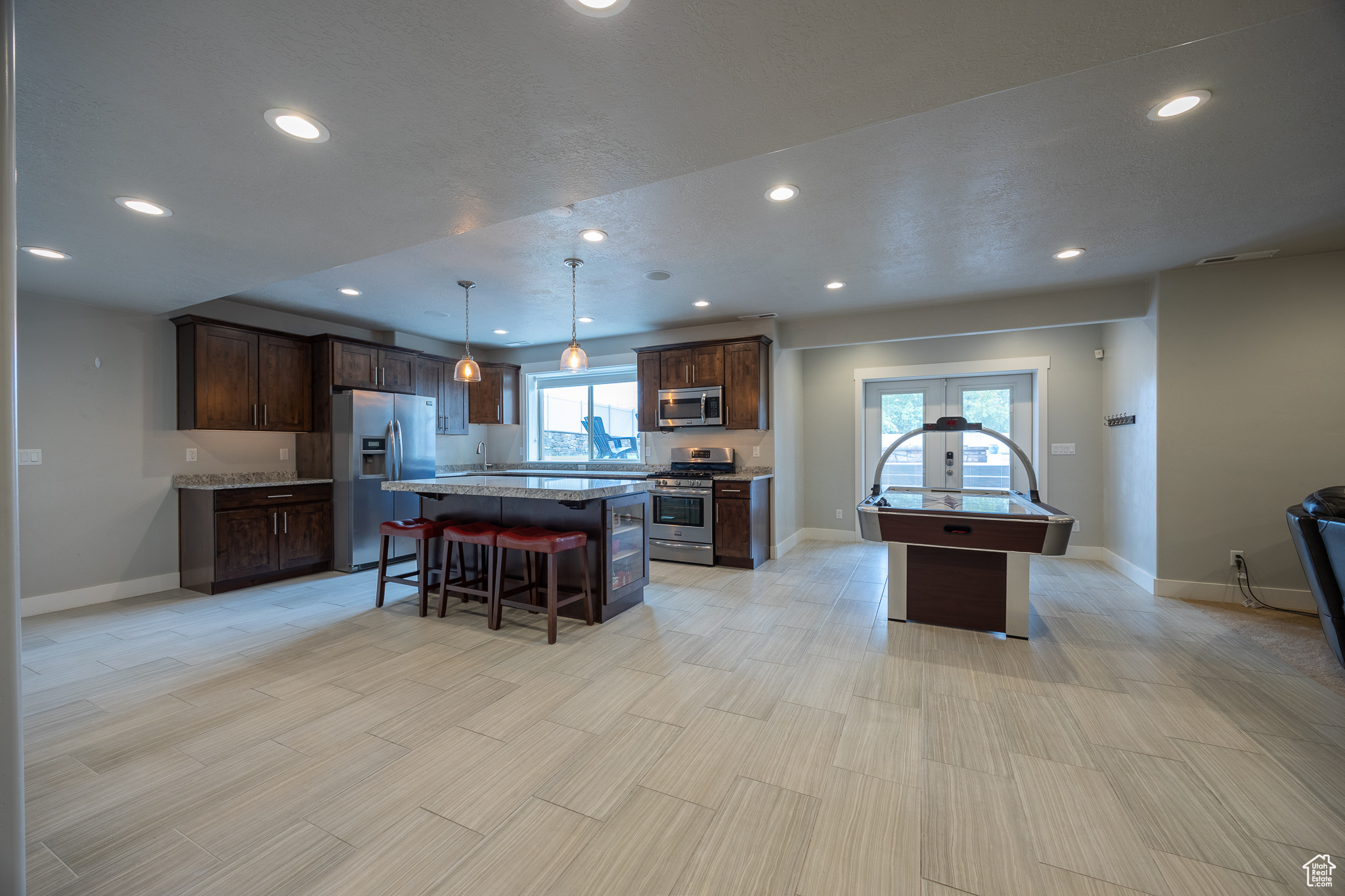 64 N SUNSET DR