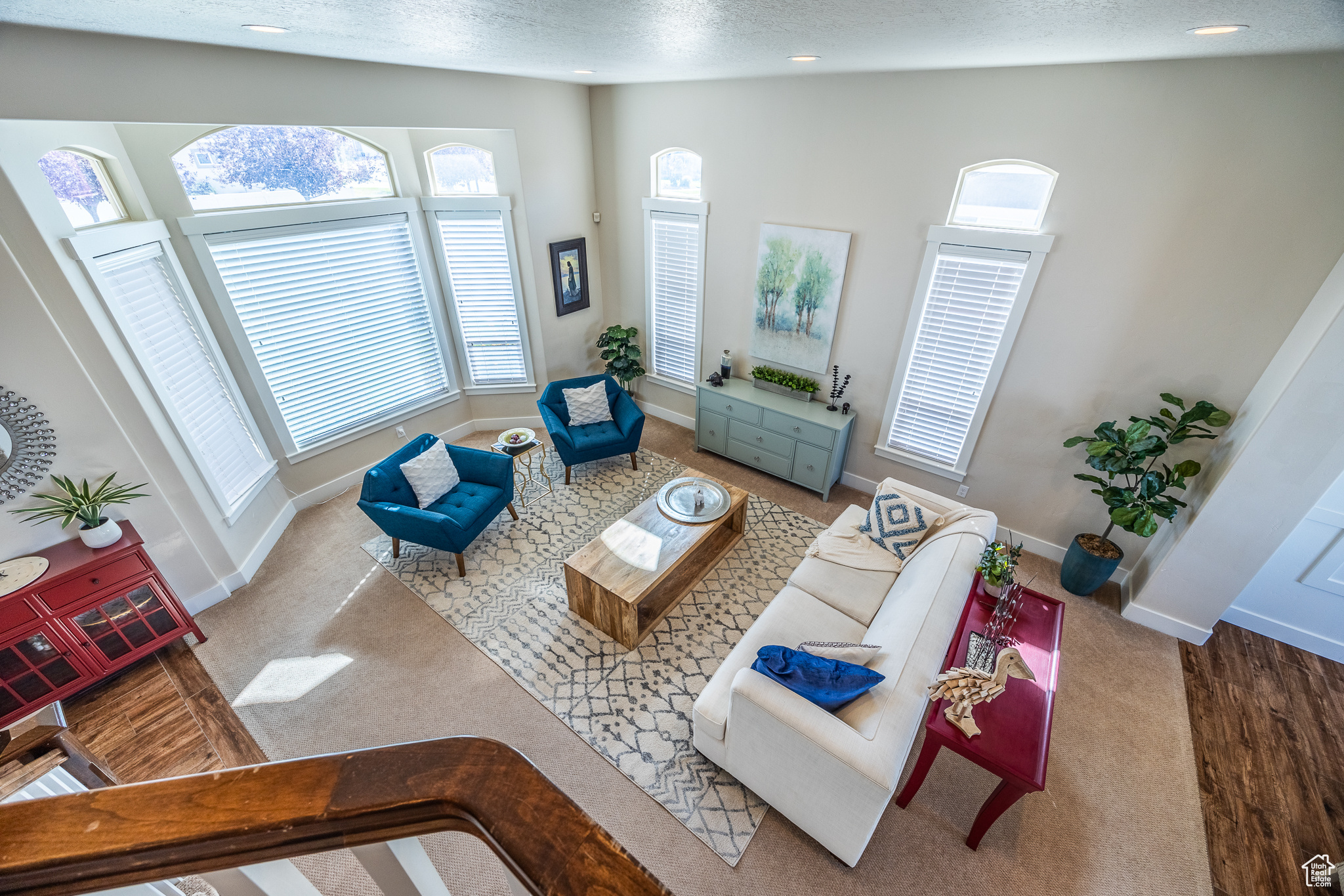 64 N SUNSET DR