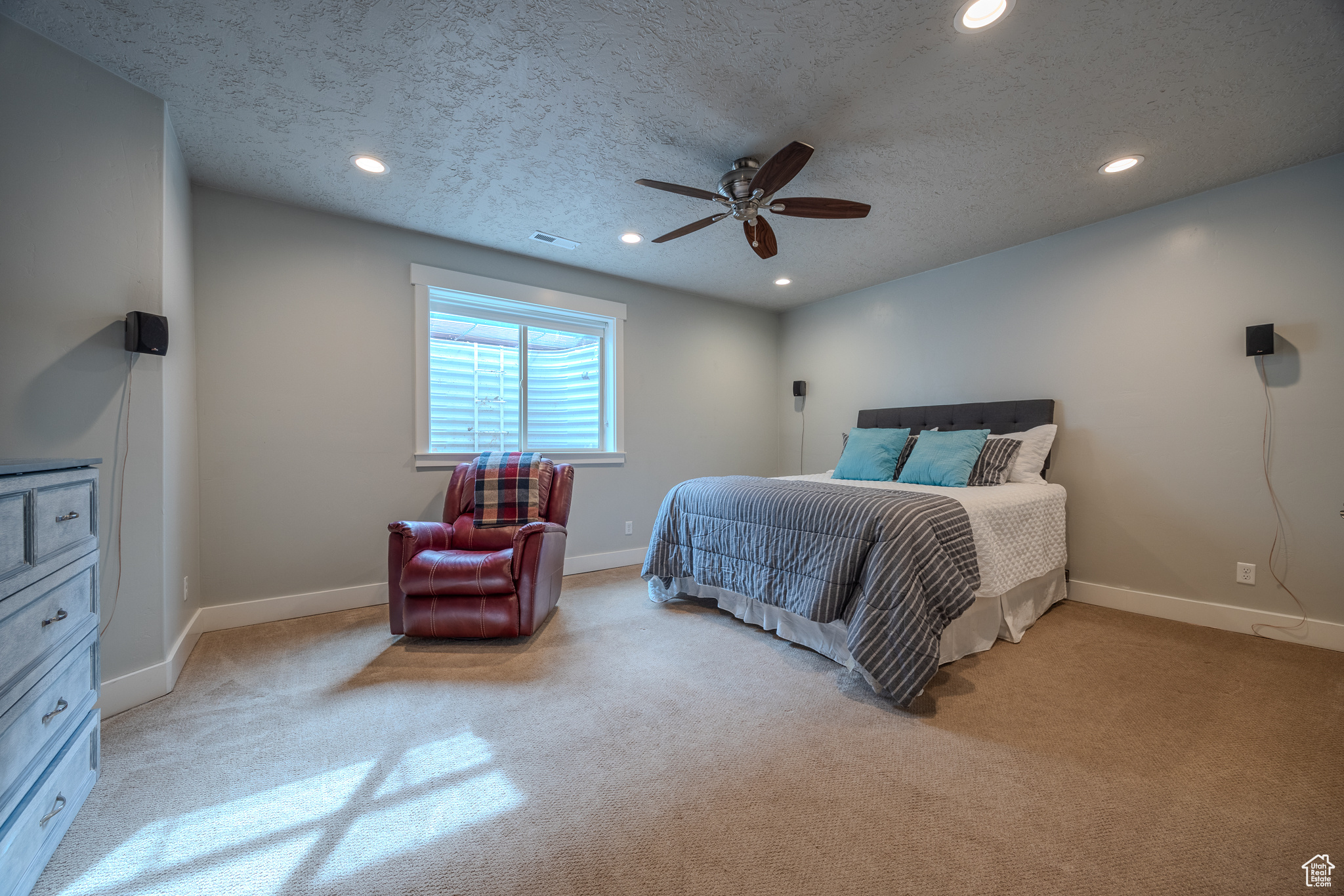 64 N SUNSET DR