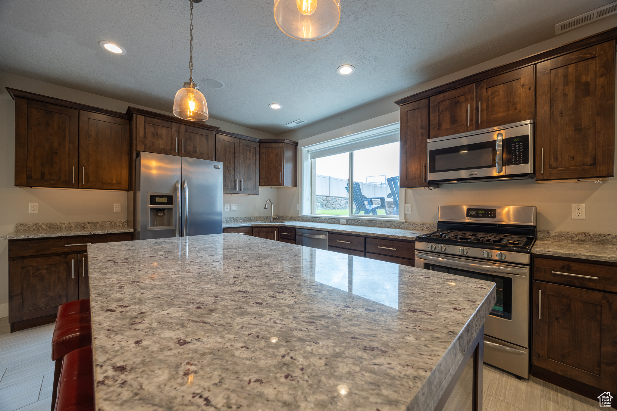 64 N SUNSET DR