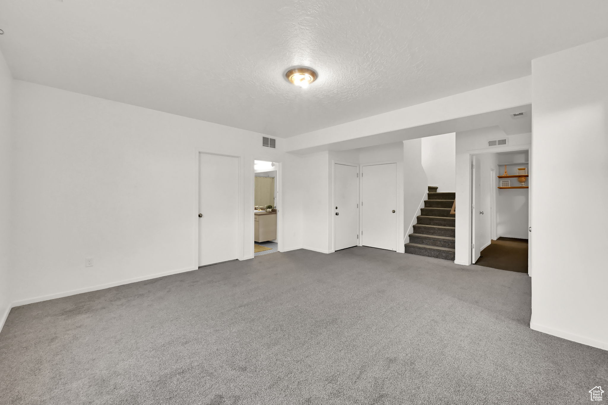 4382 W BRIDGESTONE DR