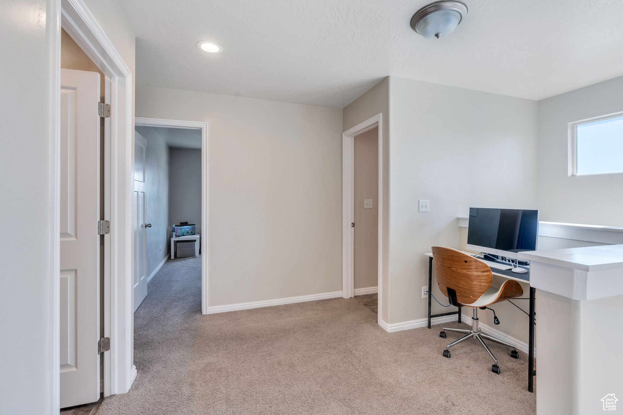618 W ROSE BUD CT