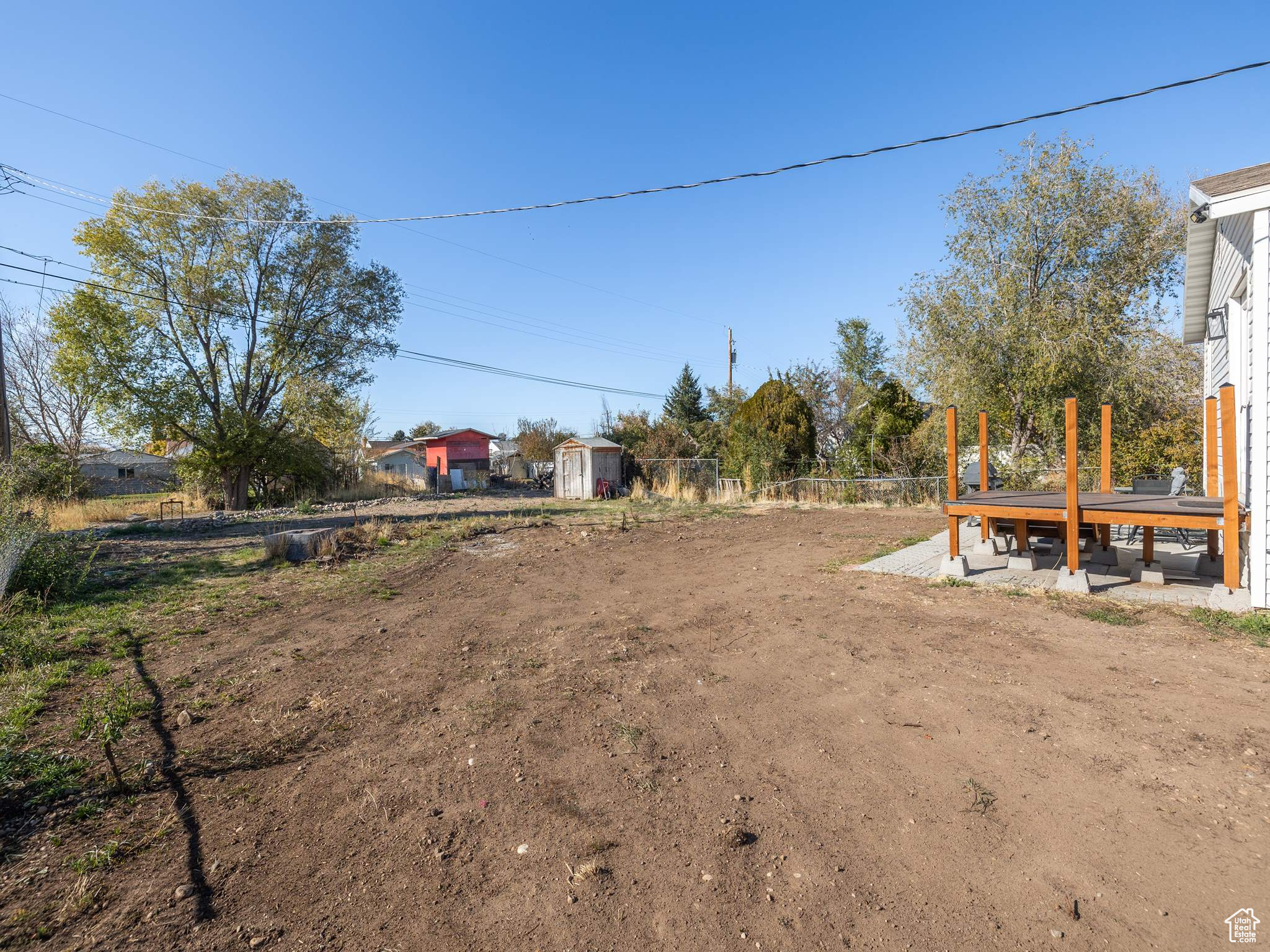 941 N GARDEN DR