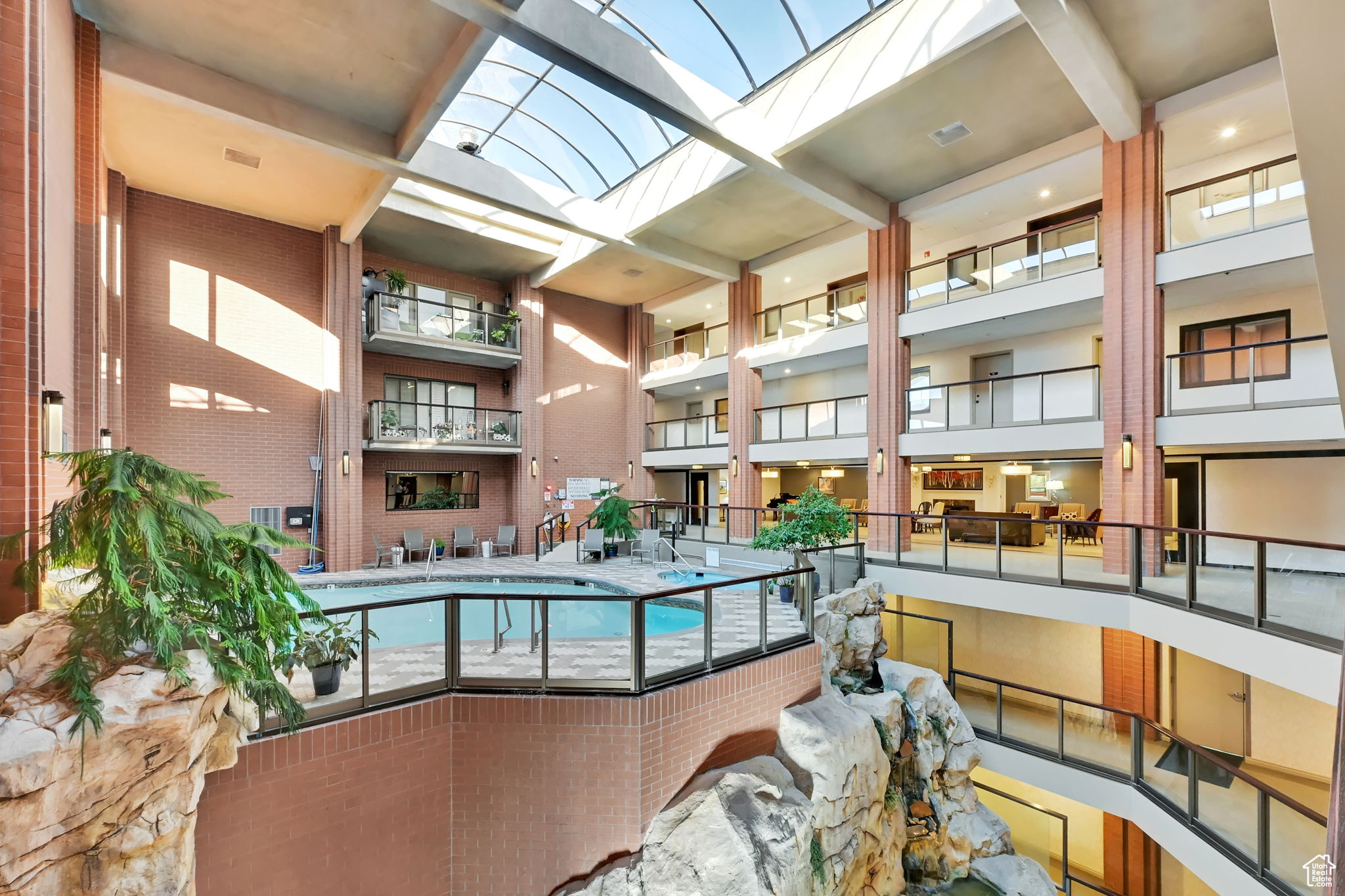 171 E 3RD AVENUE AVE #802