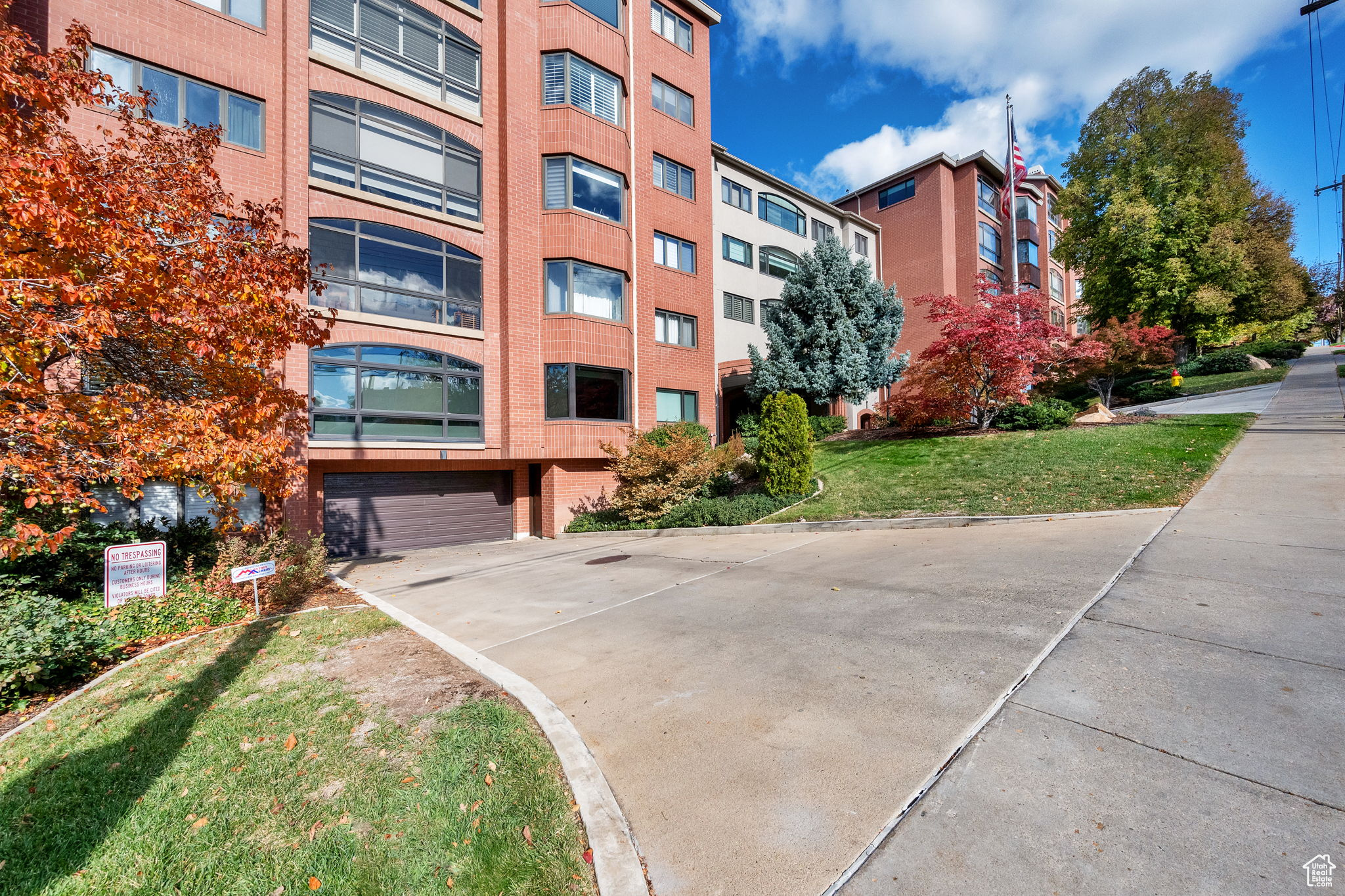 171 E 3RD AVENUE AVE #802