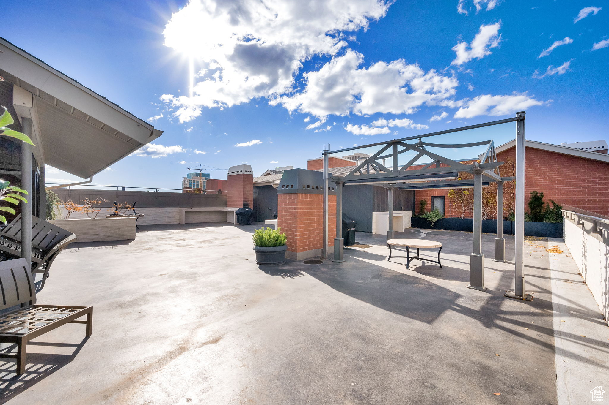 171 E 3RD AVENUE AVE #802
