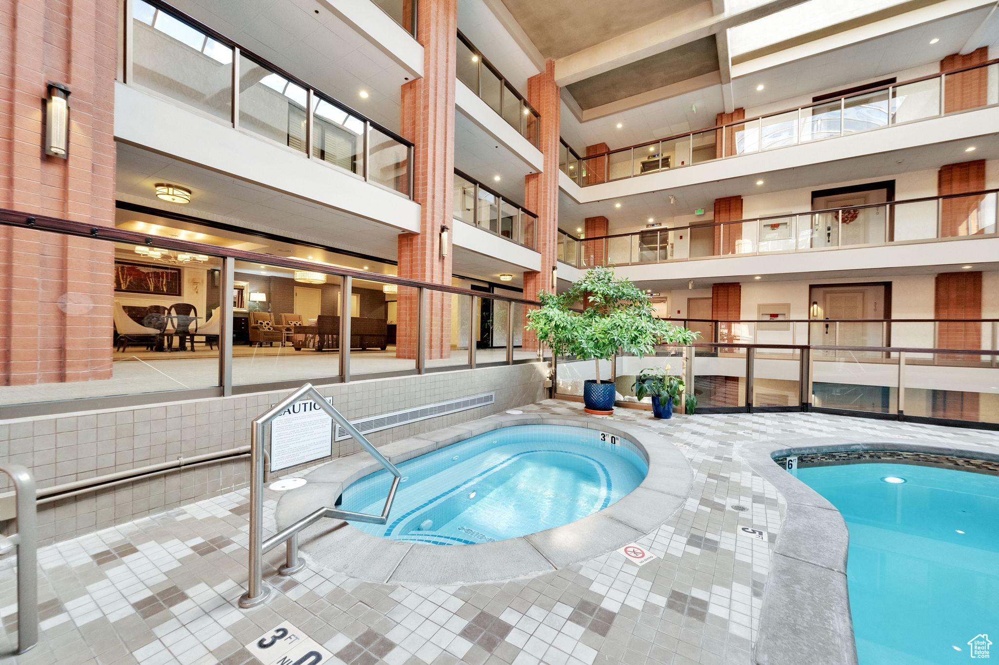 171 E 3RD AVENUE AVE #802