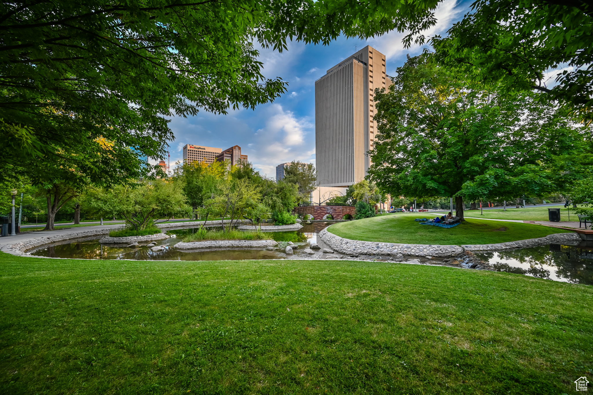 171 E 3RD AVENUE AVE #802