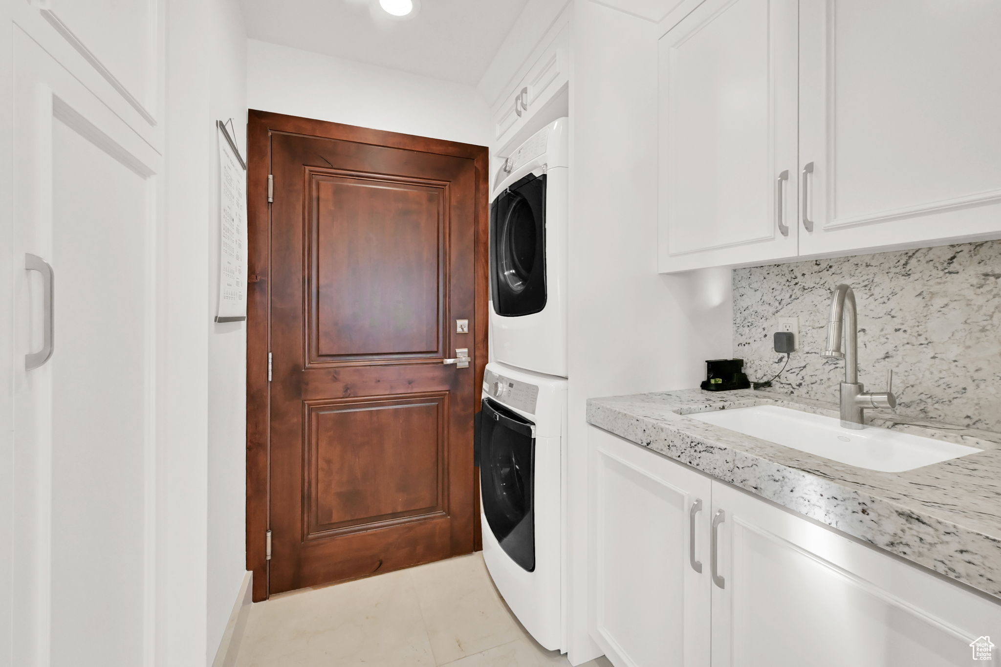 171 E 3RD AVENUE AVE #802