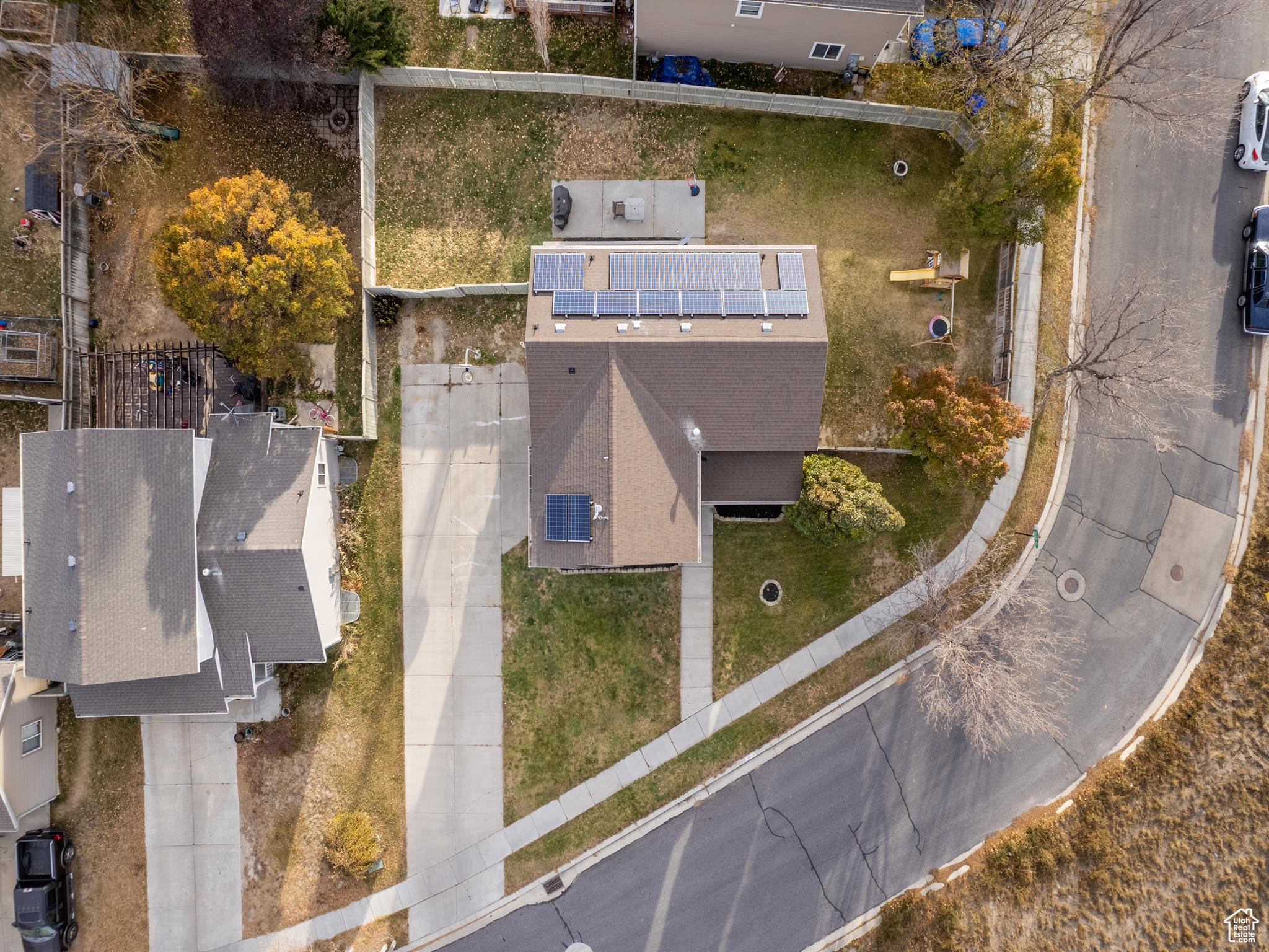 3726 E NAVAJO DR