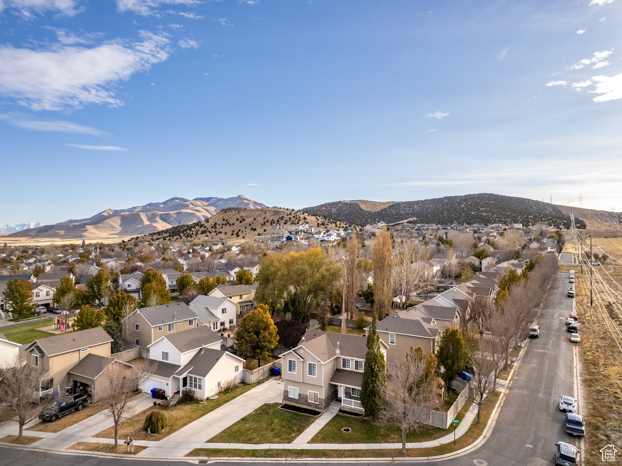 3726 E NAVAJO DR
