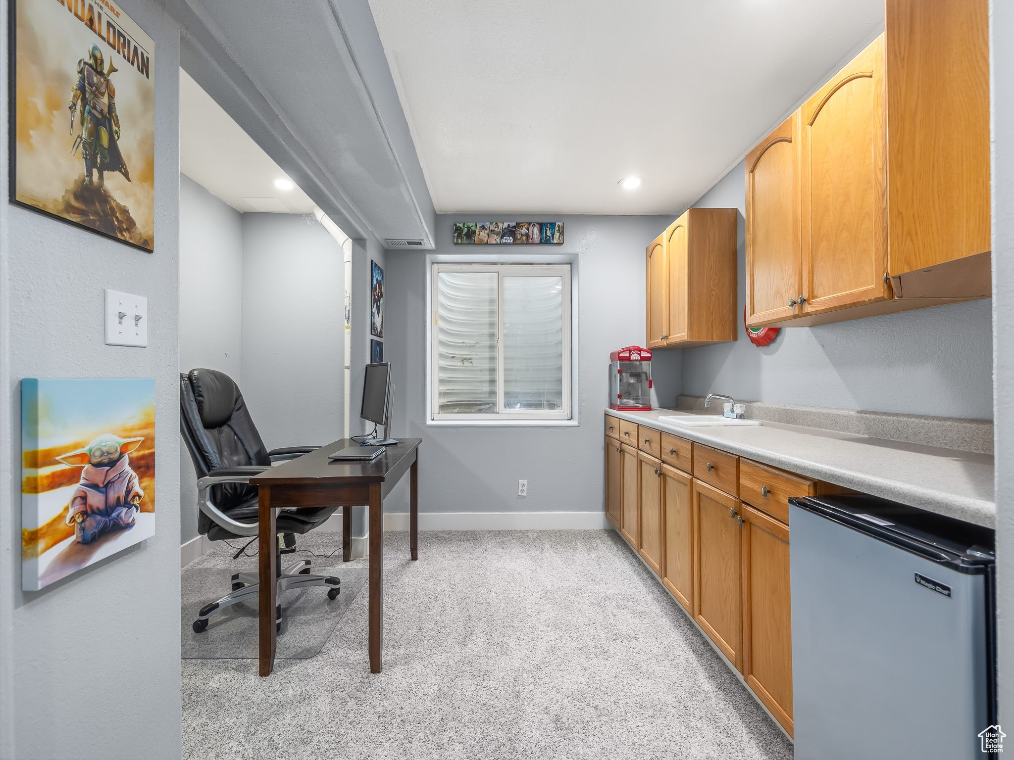 3726 E NAVAJO DR