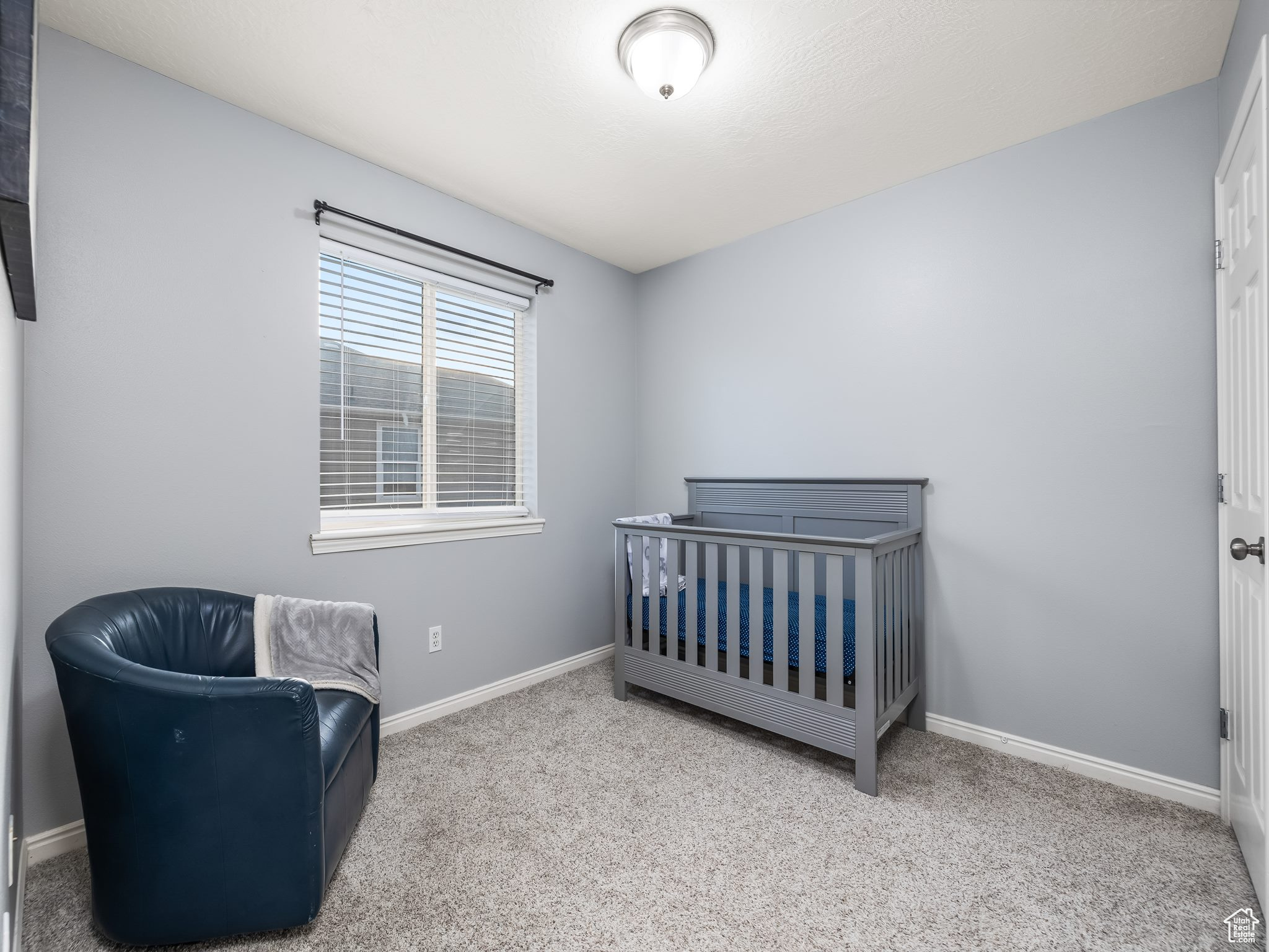 3726 E NAVAJO DR