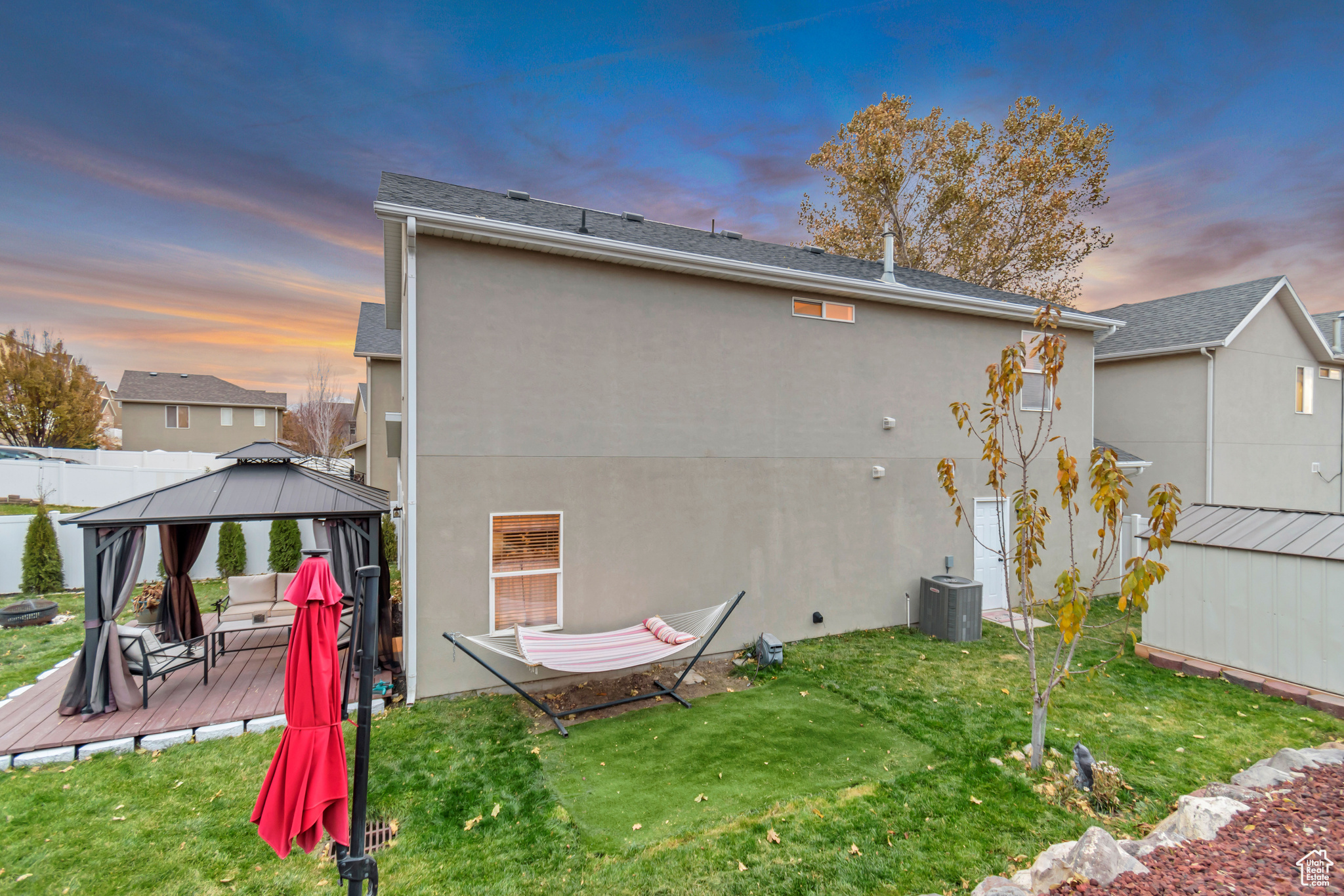 7706 S NEW SNOWBELL LN