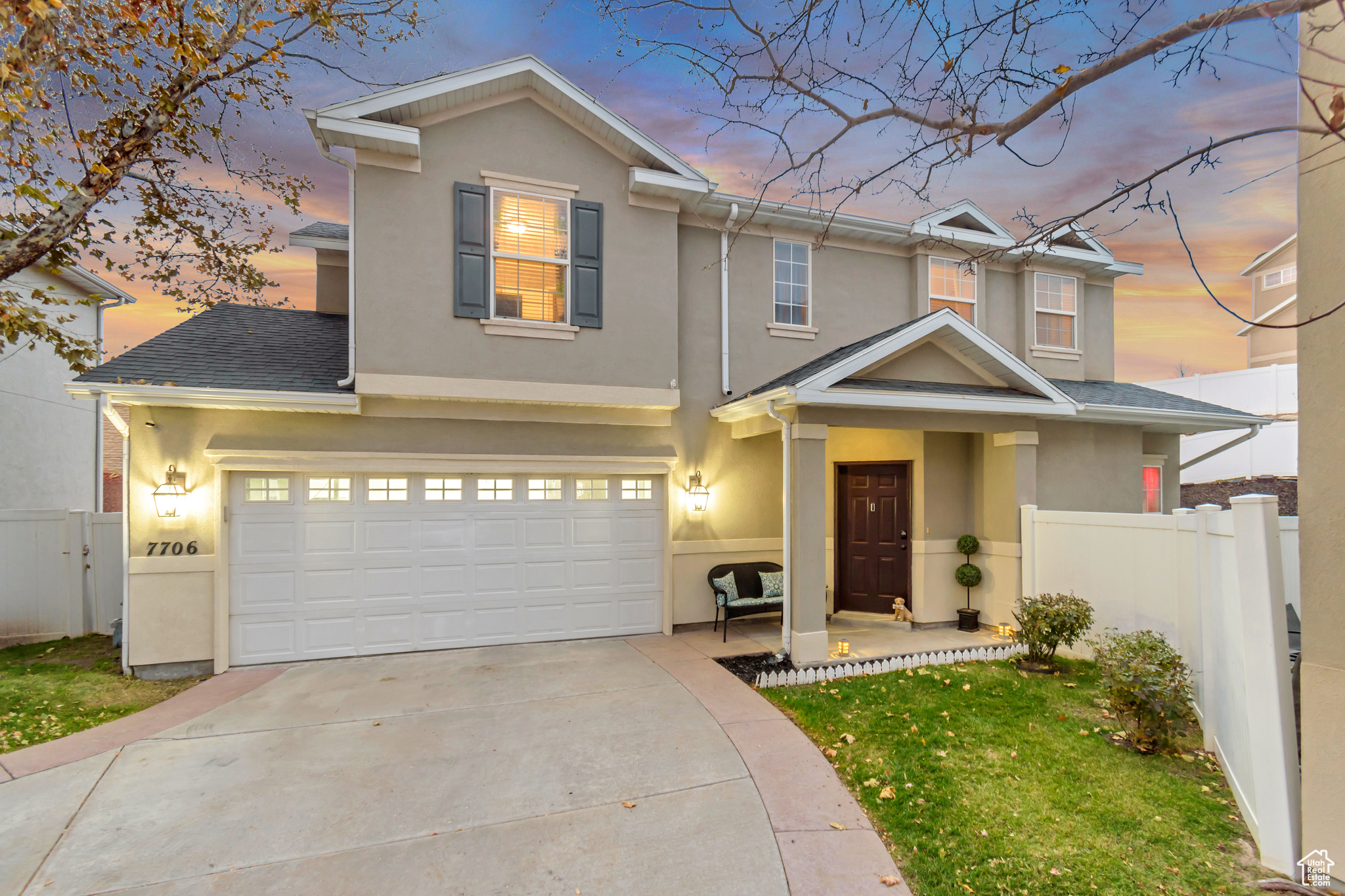 7706 S NEW SNOWBELL LN