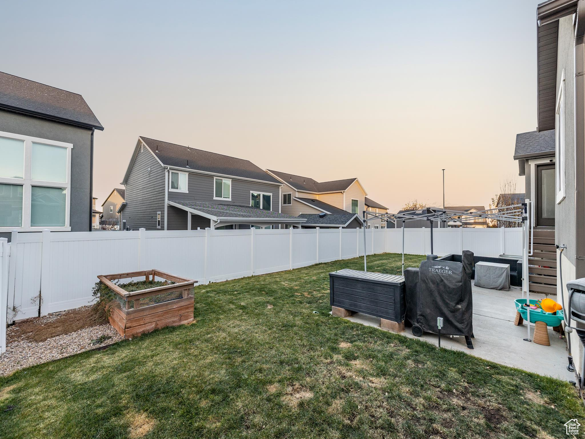6718 W WIND ROSE DR #844