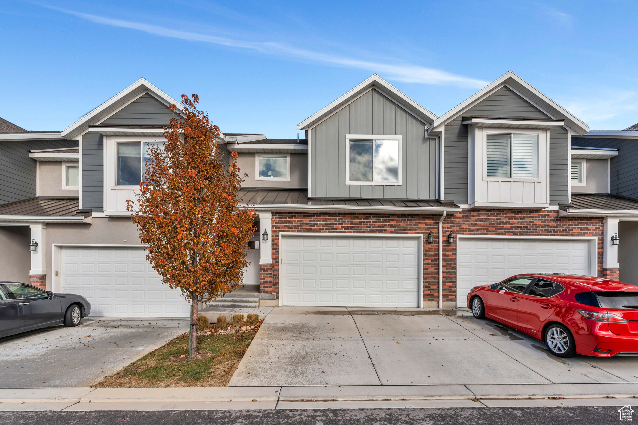 5370 W QUARTZ AVE