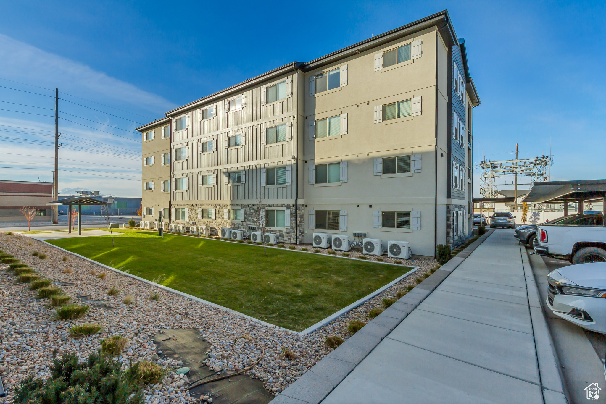 1320 S STATE ST #D101