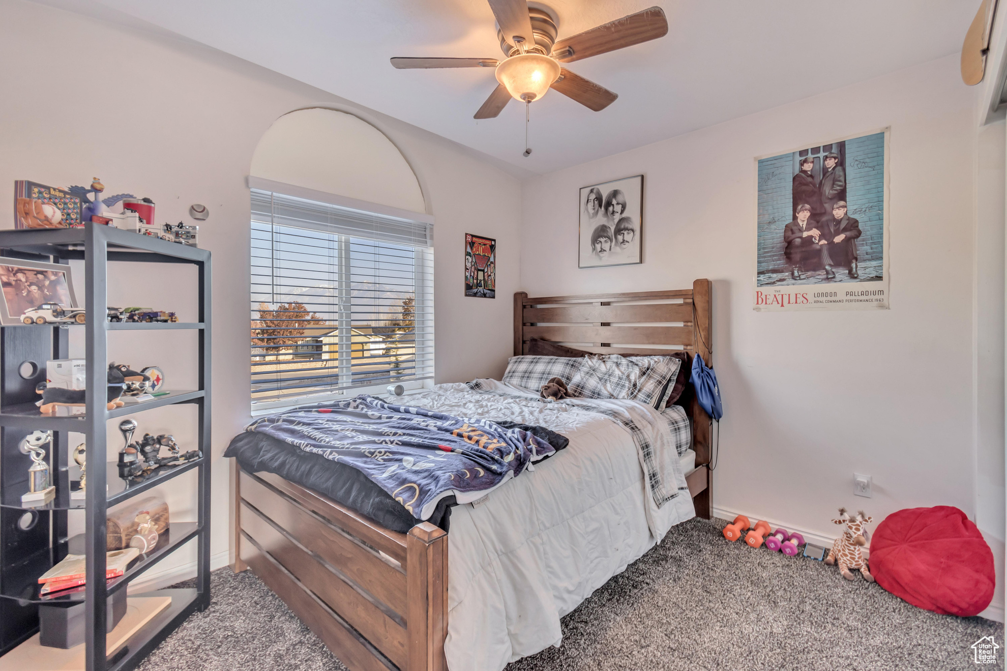 4621 W SLICK ROCK CV