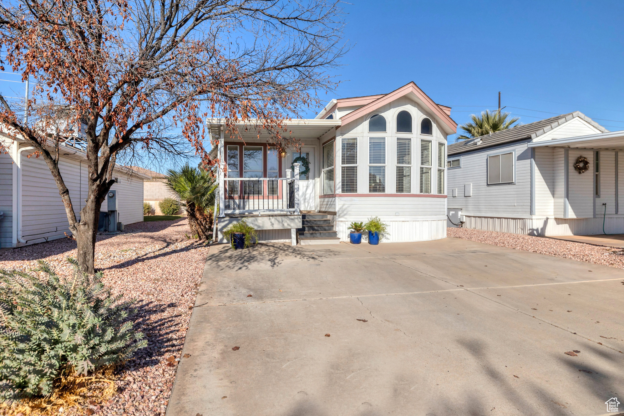 2990 E RIVERSIDE DR #174