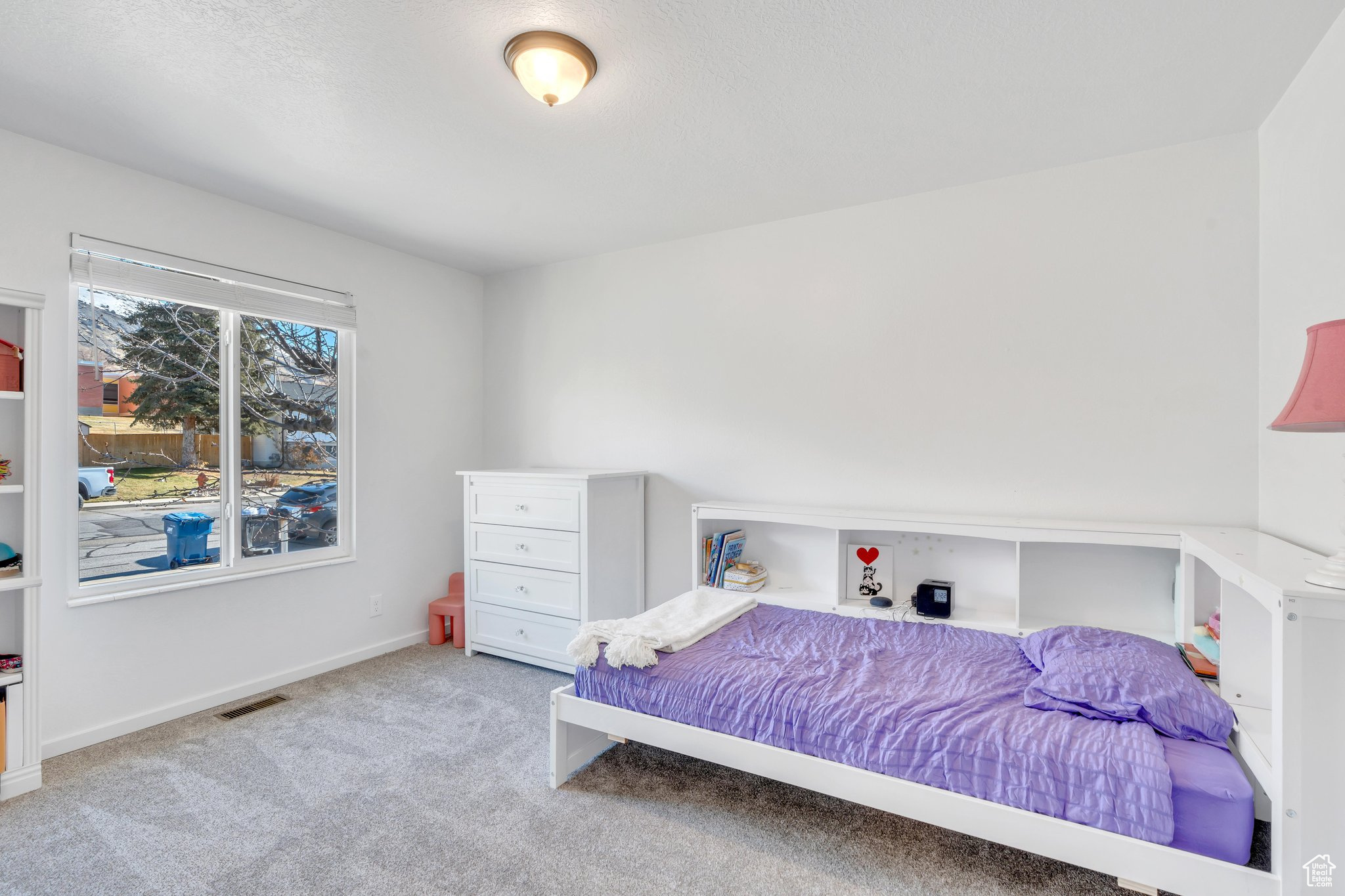 500 S VALLEY VIEW DR