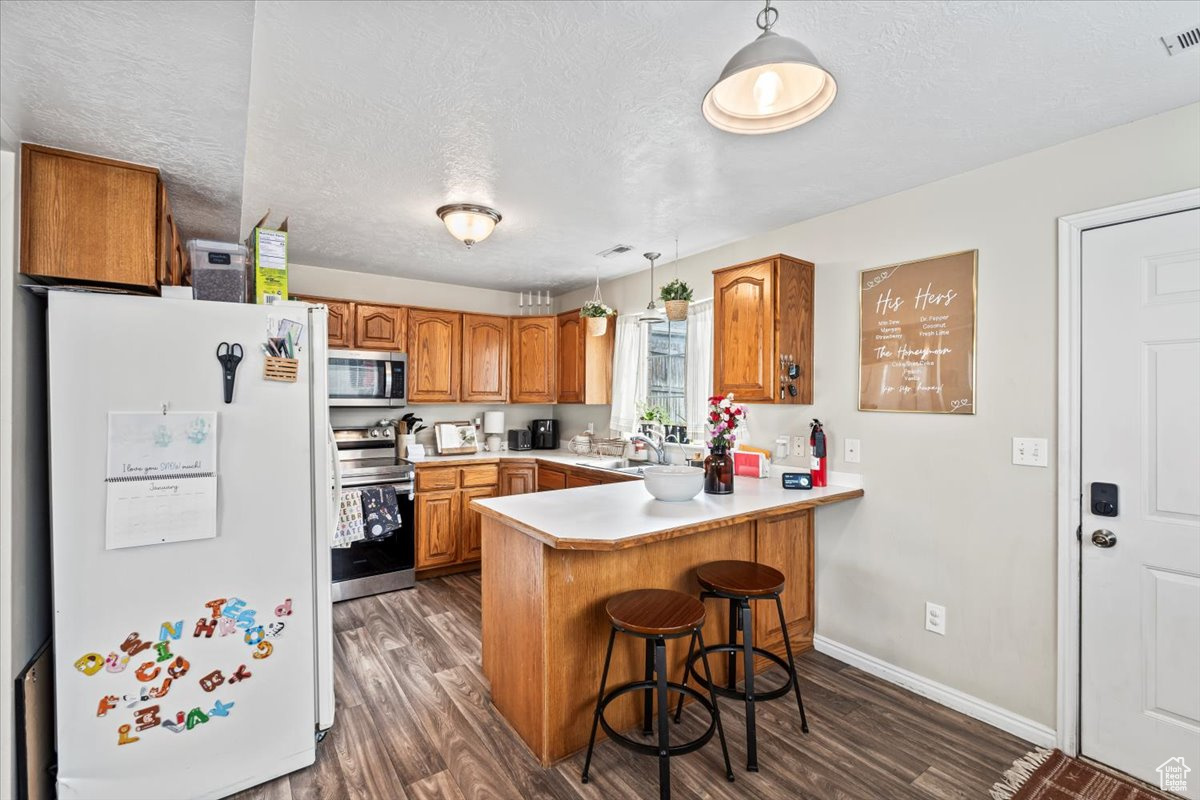 1767 W GARDEN DR