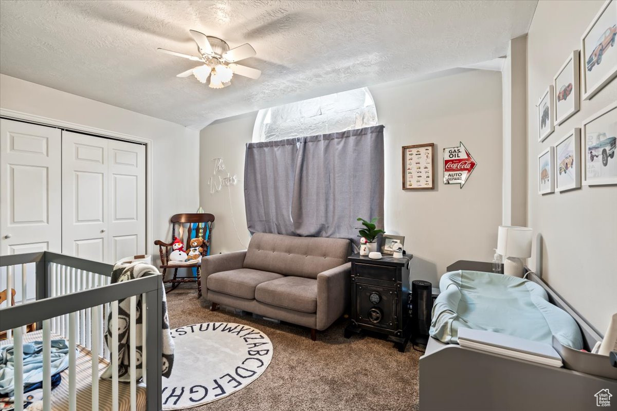 1767 W GARDEN DR