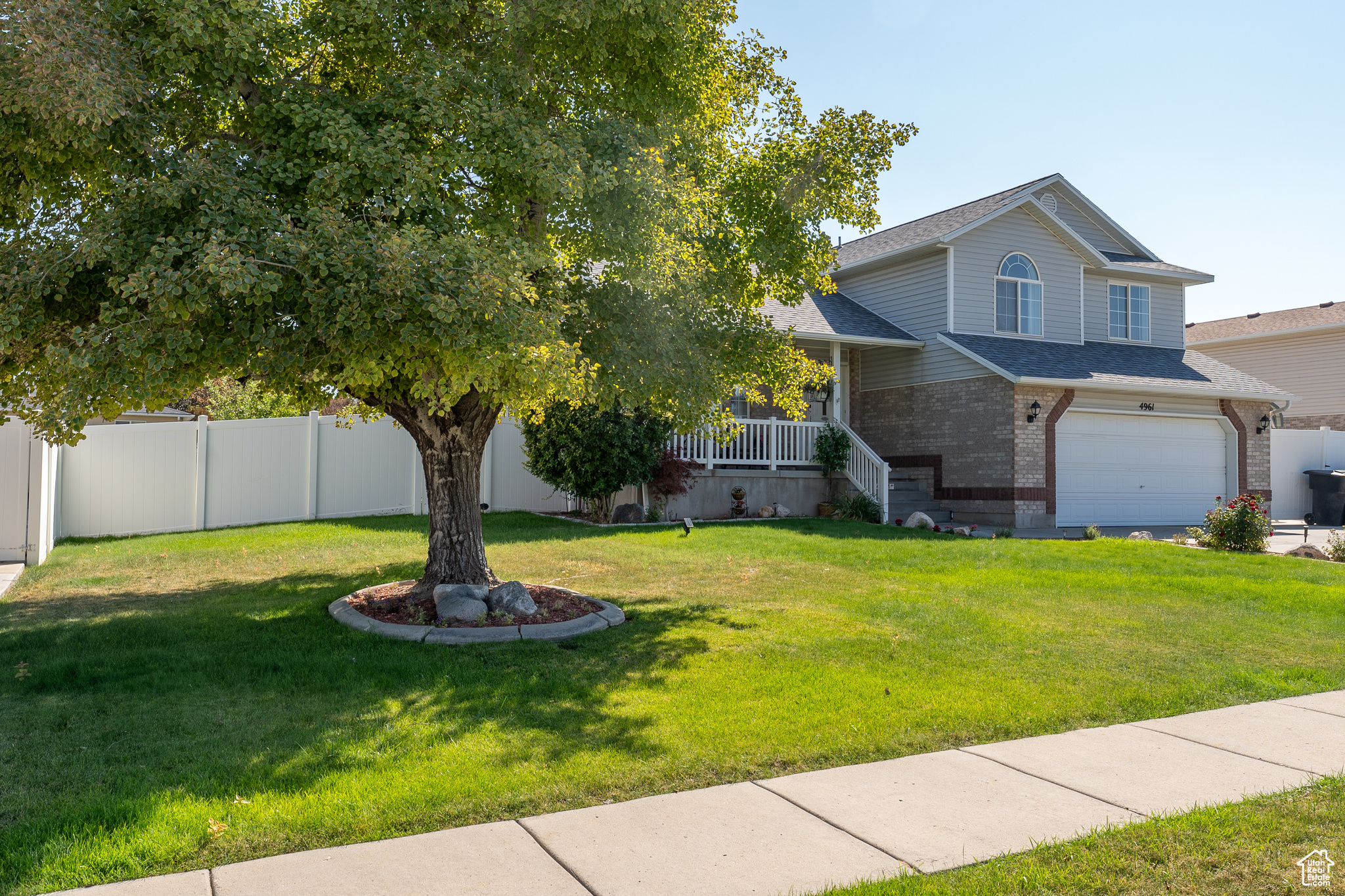 4961 W SWAN HILL CV