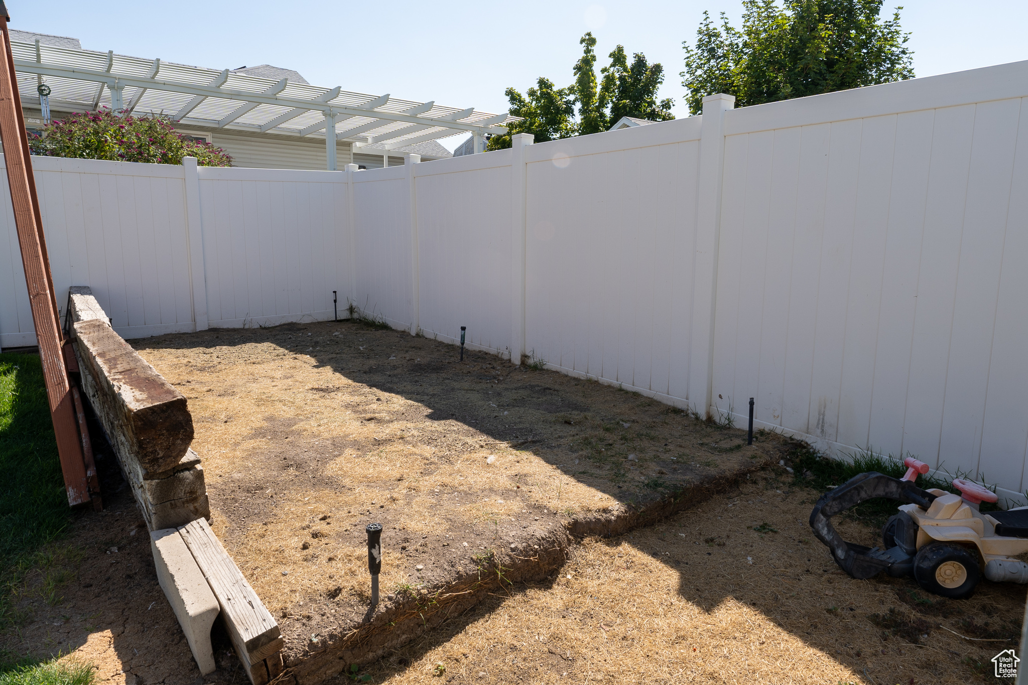 4961 W SWAN HILL CV